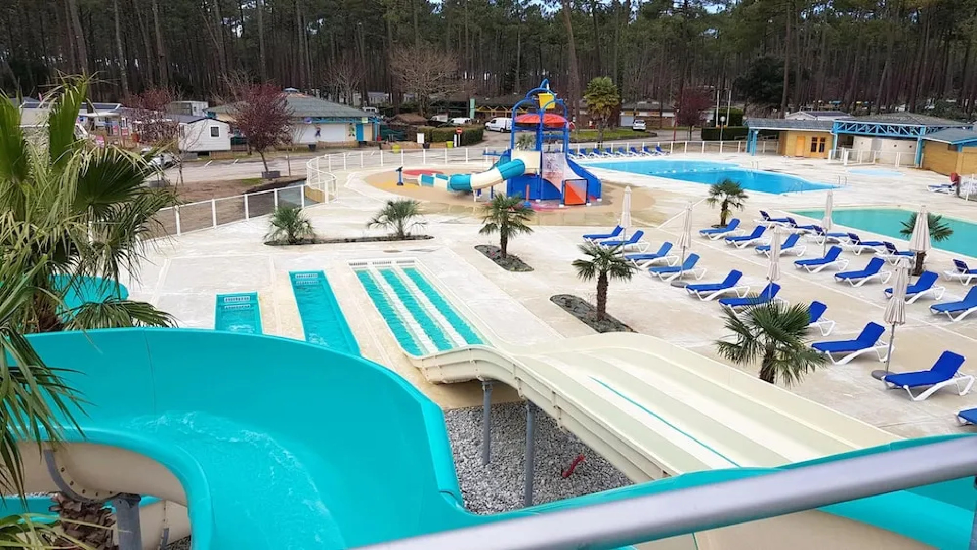 Property With 3 Bedrooms in Saint-julien-en-born, With Shared Pool, Furnished Terrace and Wifi - 4 km From the Beach