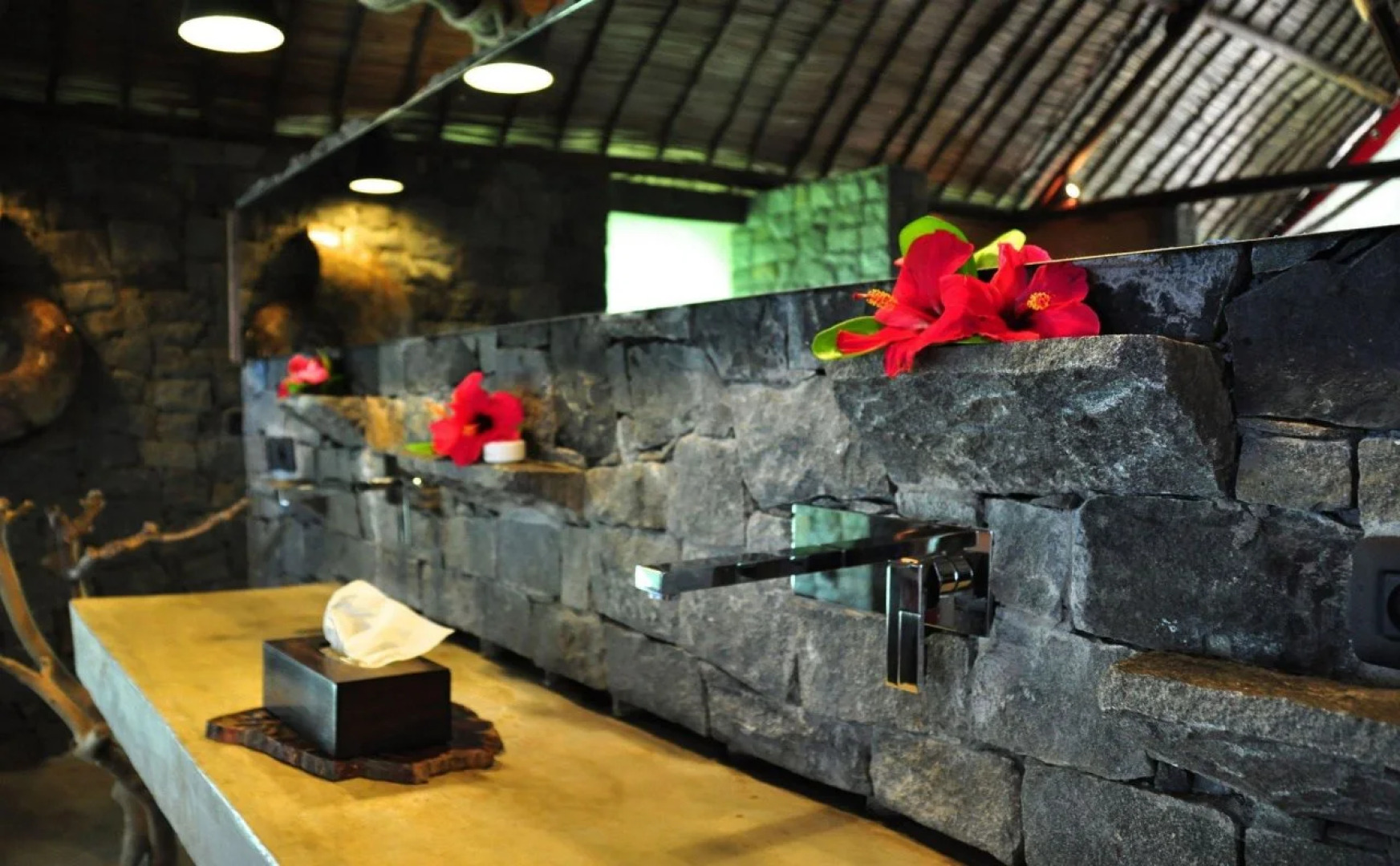 Princesse Bora Lodge & Spa