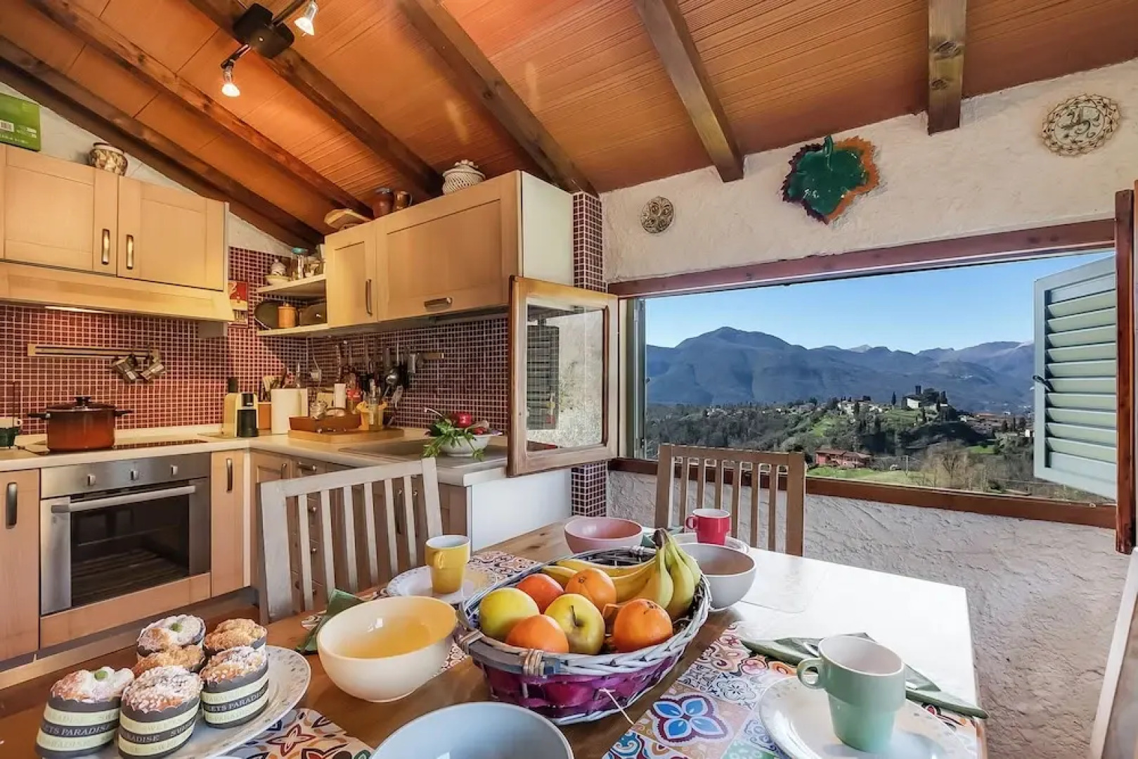 Family Friendly Rosa House Amazing View