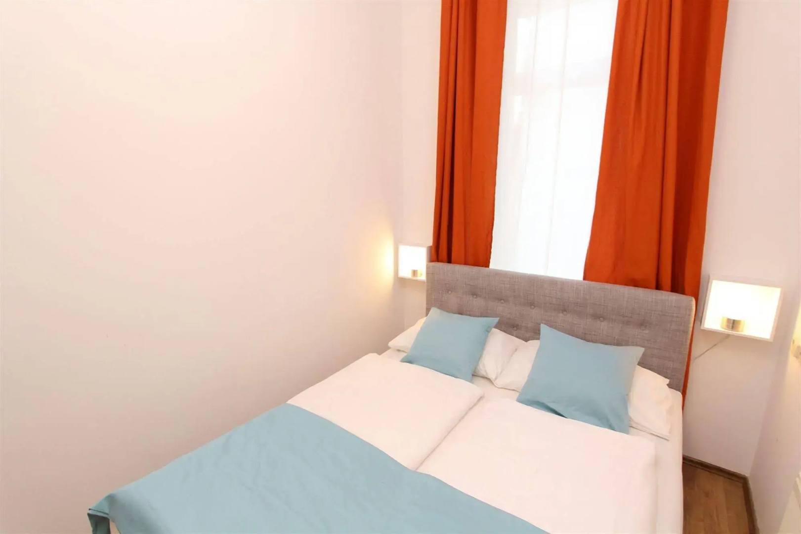 CheckVienna Edelhof Apartments