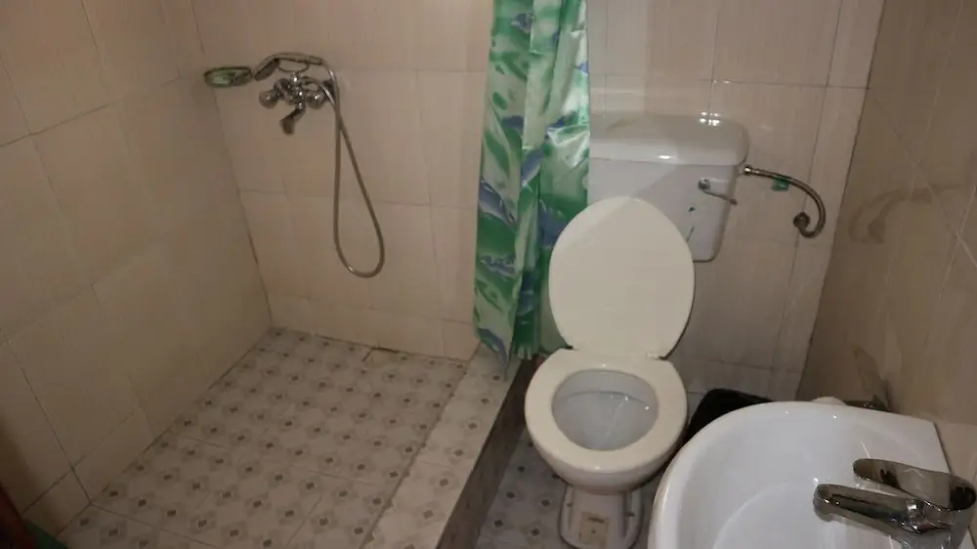 Waterfront Paradise Resort