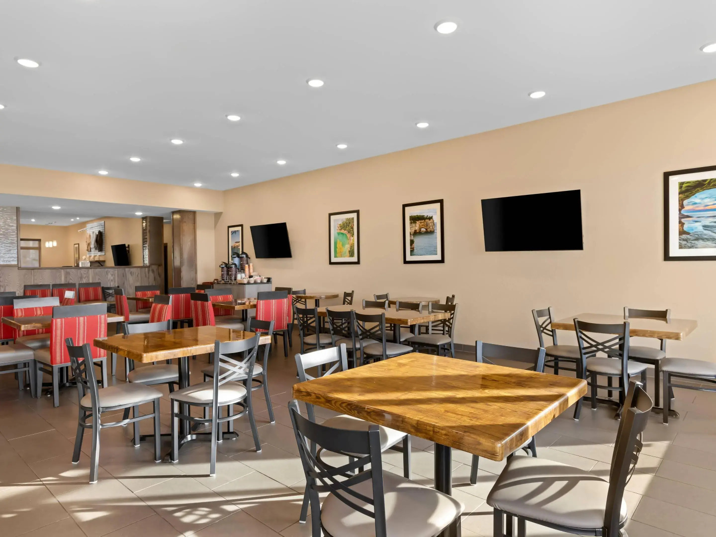 Comfort Inn & Suites Munising-Lakefront