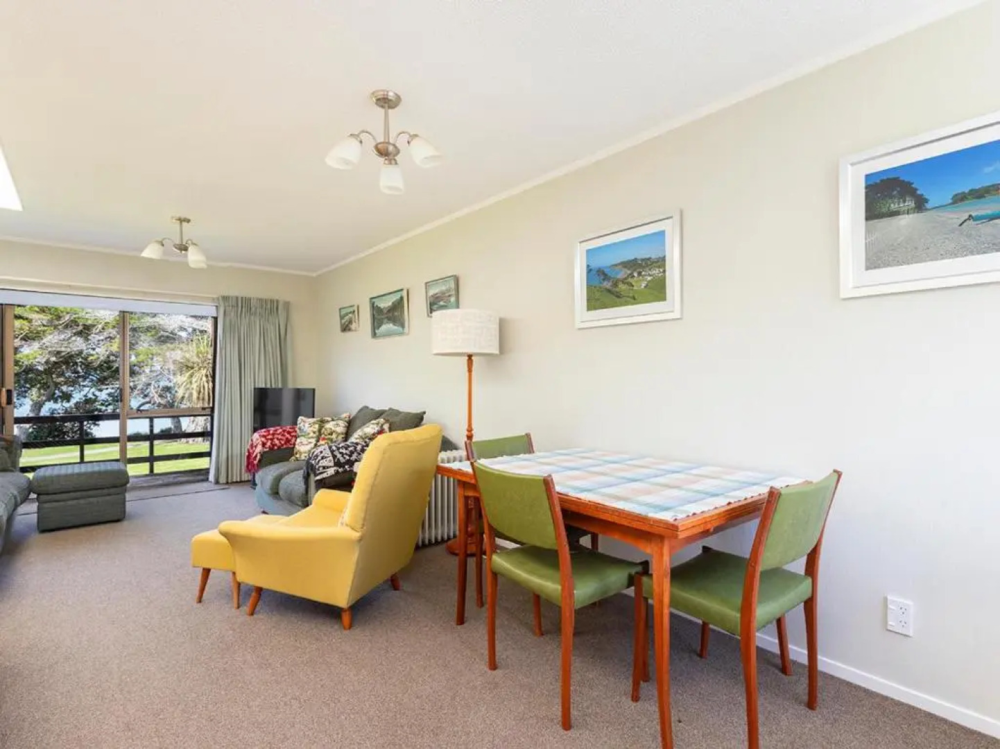 Beachside at Snells - Snells Beach Holiday Apartment