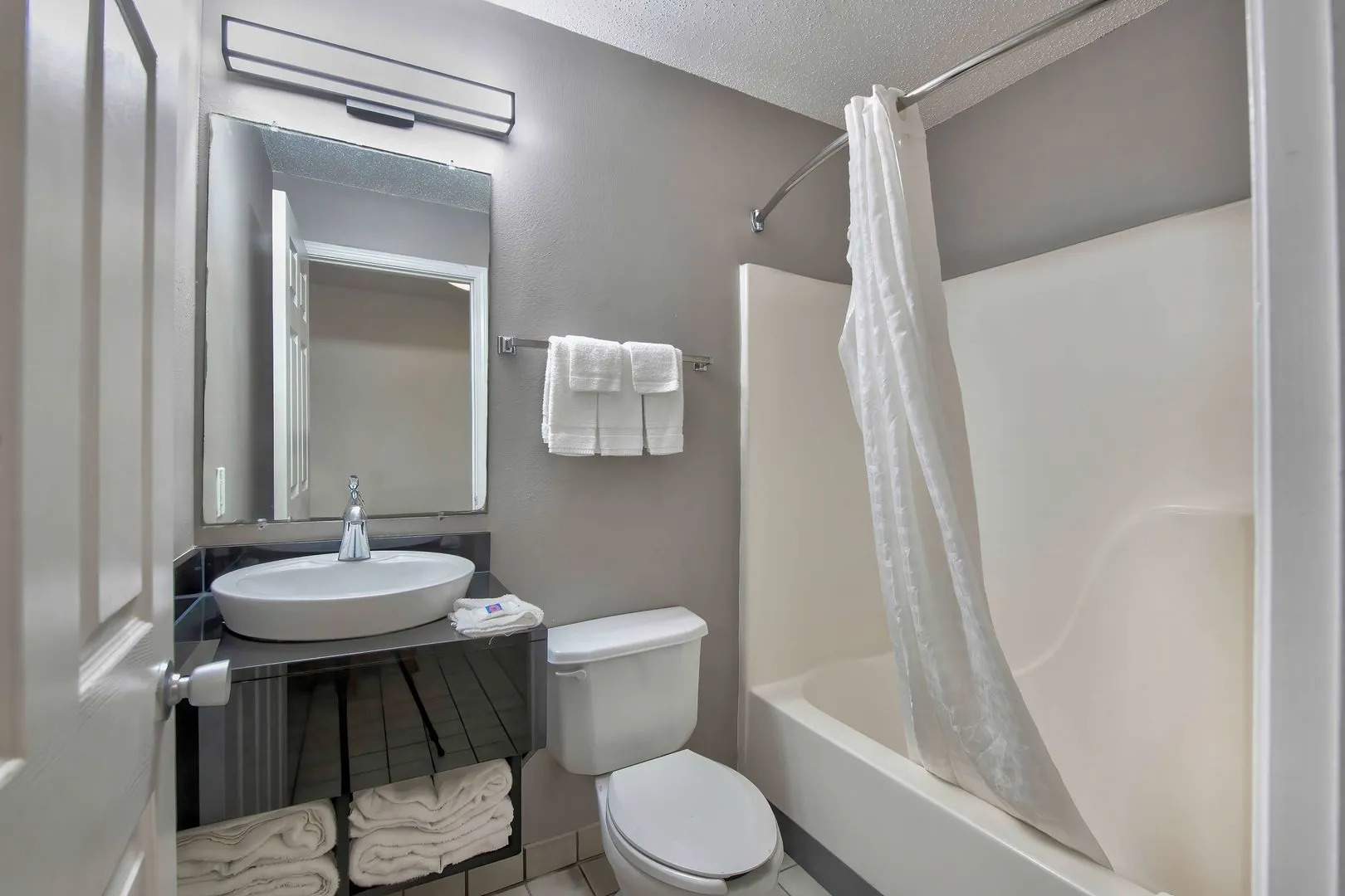 Studio 6 Pascagoula, MS