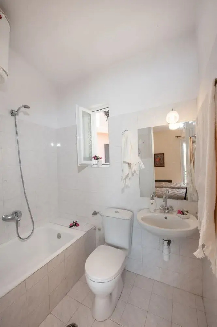 Wildrose Corfu Apartments