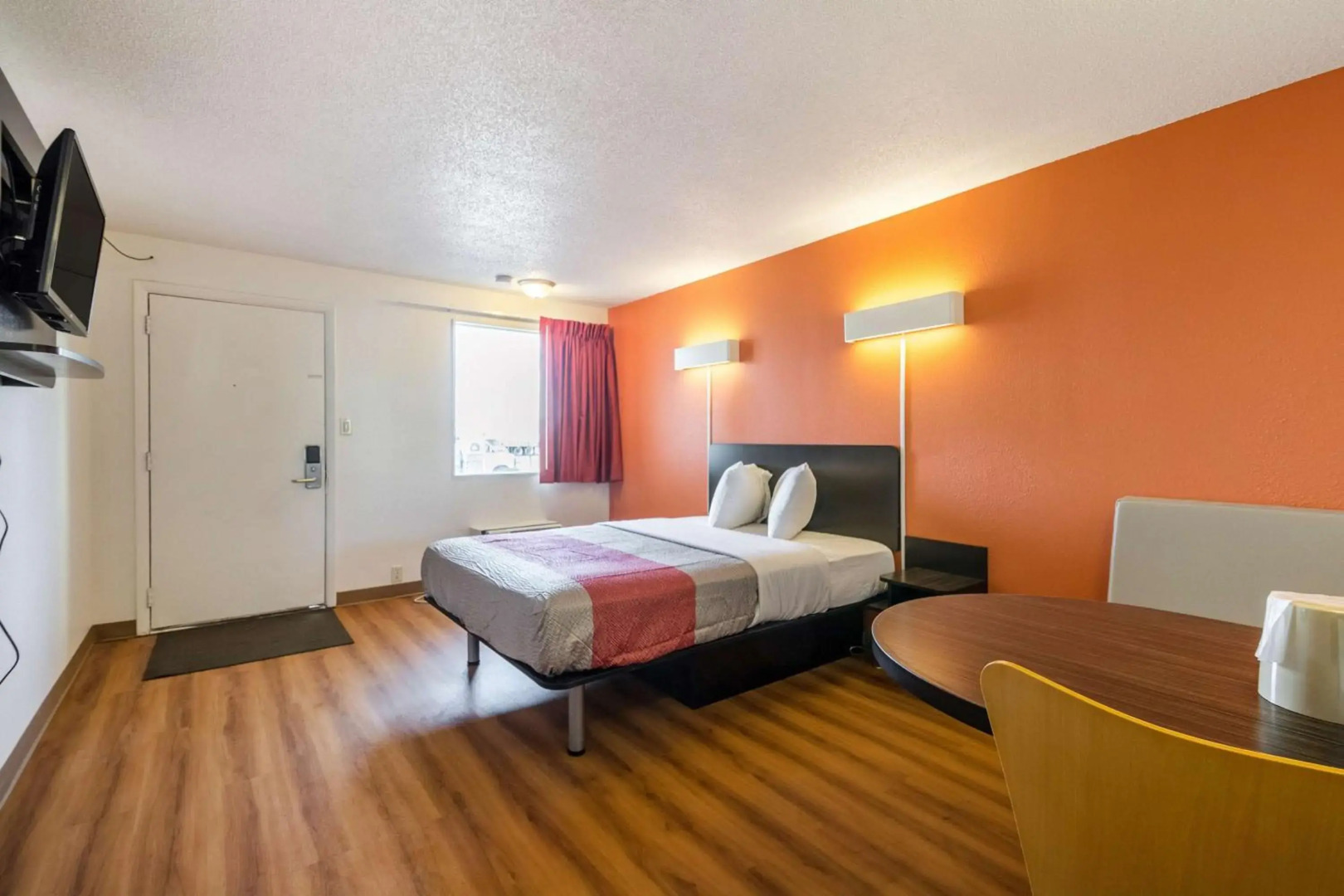 Motel 6 Indianapolis, IN – South