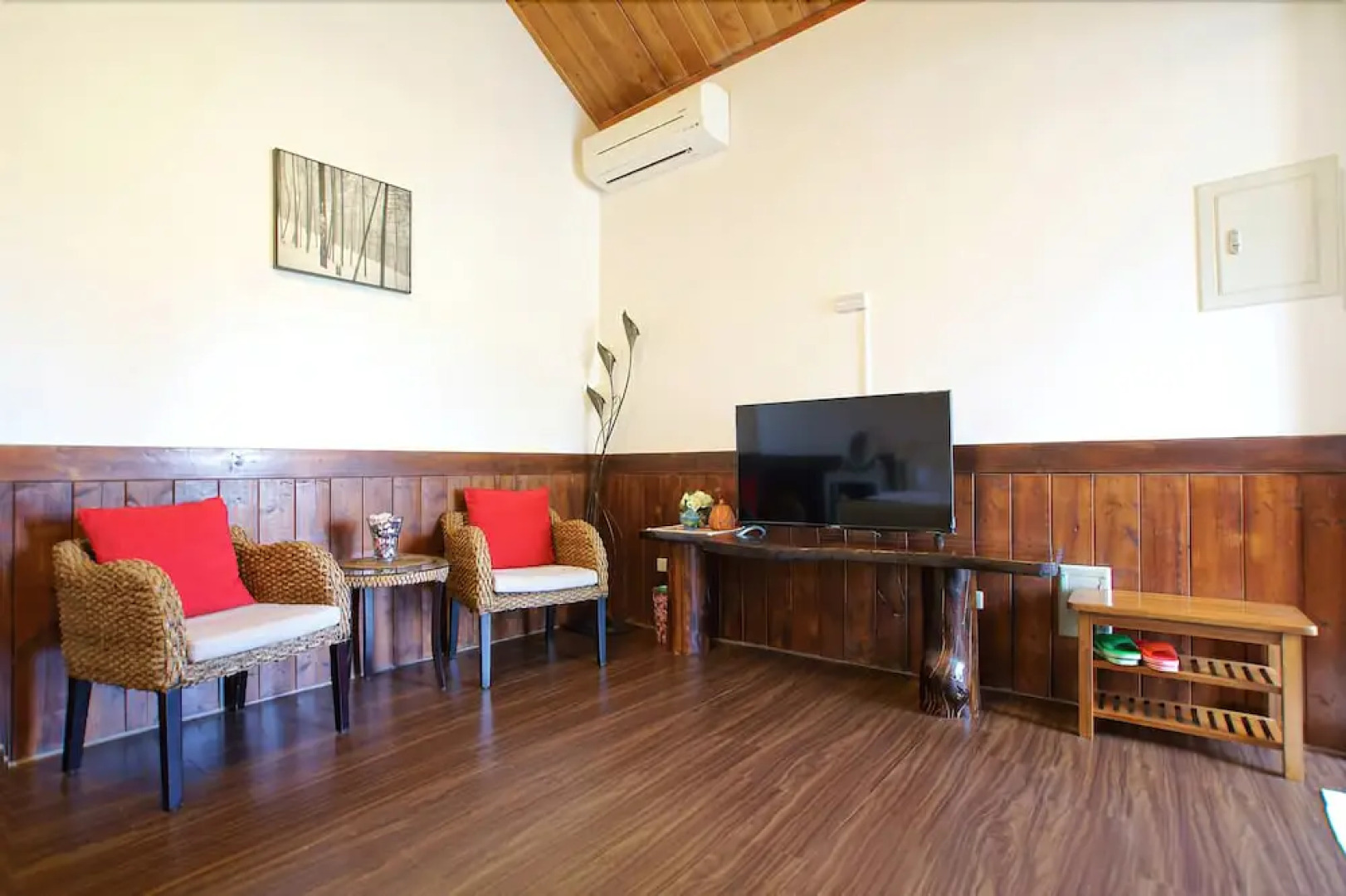 Hou Niao Fei Xing B&B