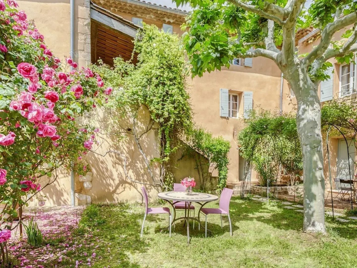 The Awning Housecosy Holiday Home in Rustrel With Swimming Pool