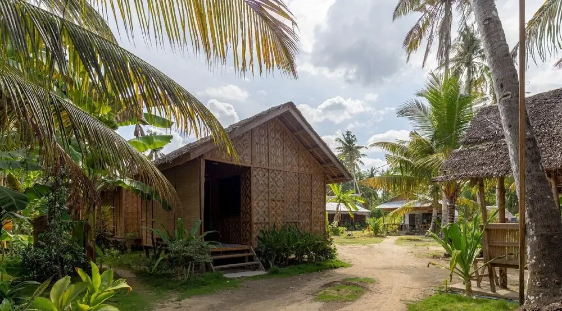 ZEN Rooms Basic Station One Siargao