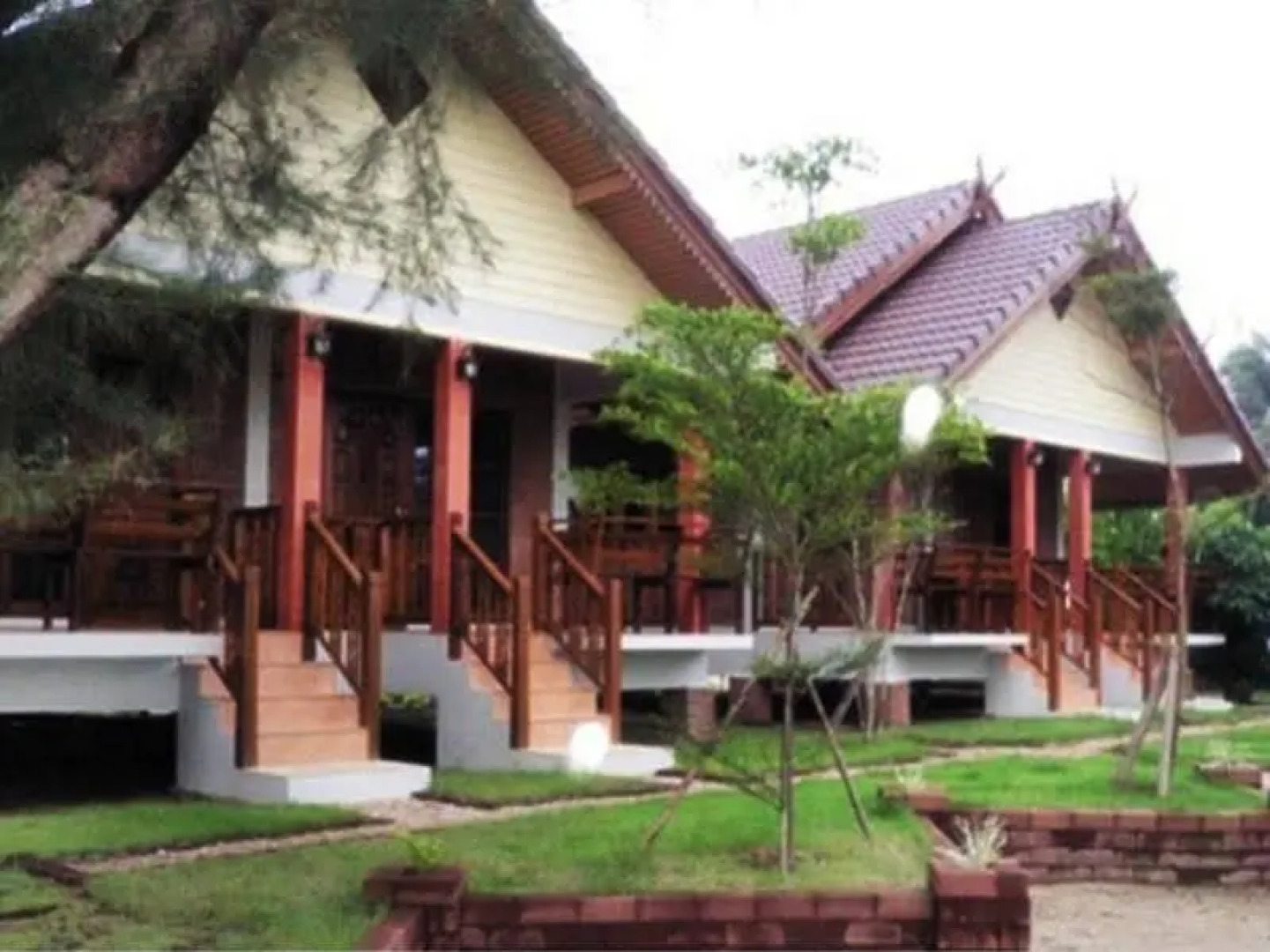 Laemsing Pachaba  Resort