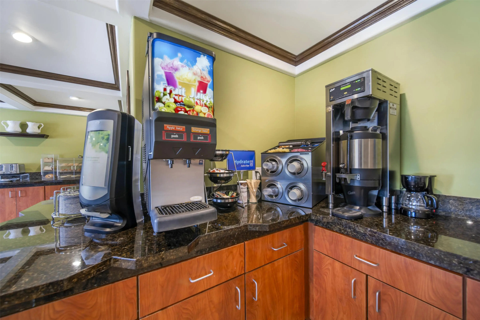 Best Western Antelope Inn & Suites