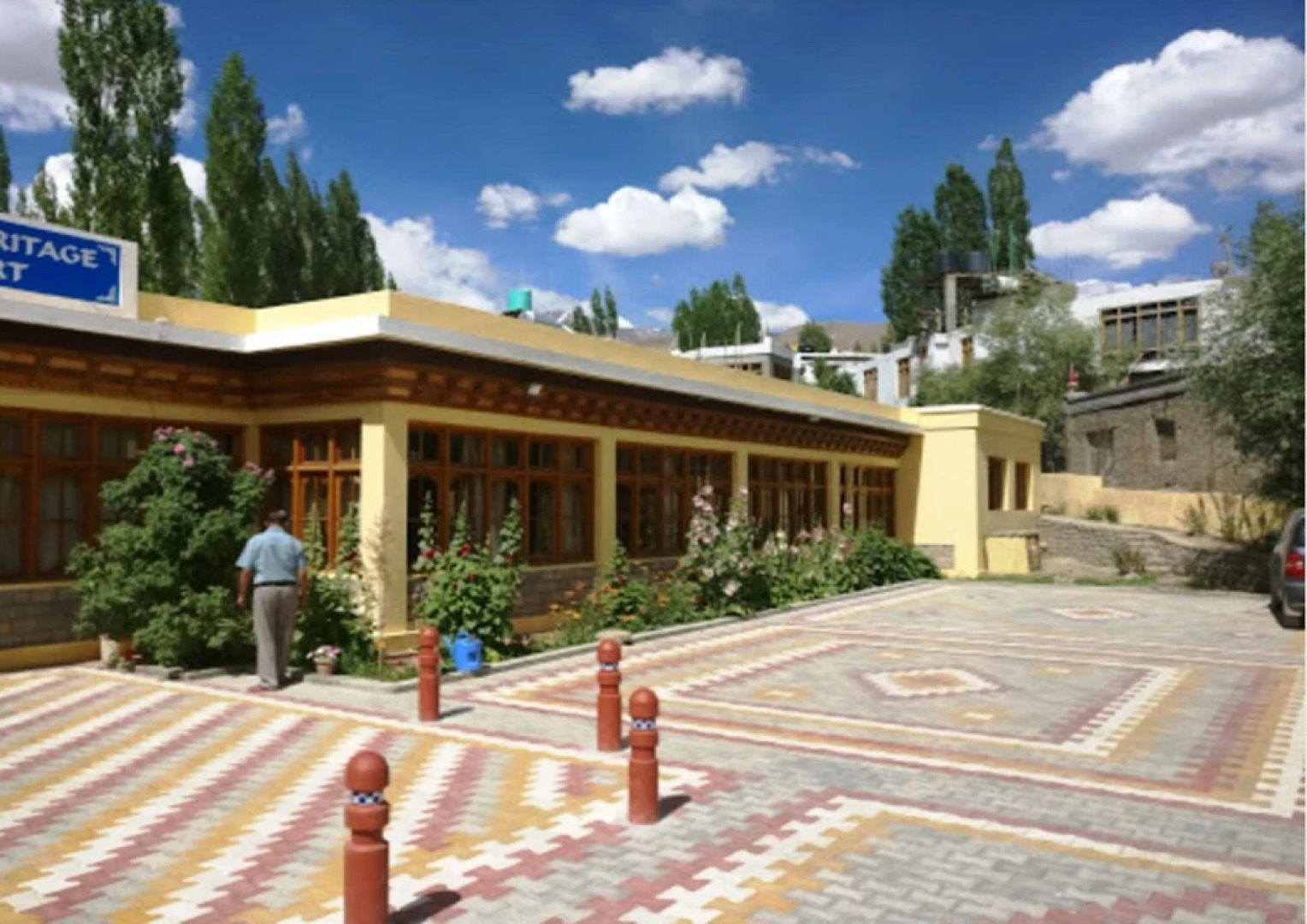 TIH Royal Heritage Resort