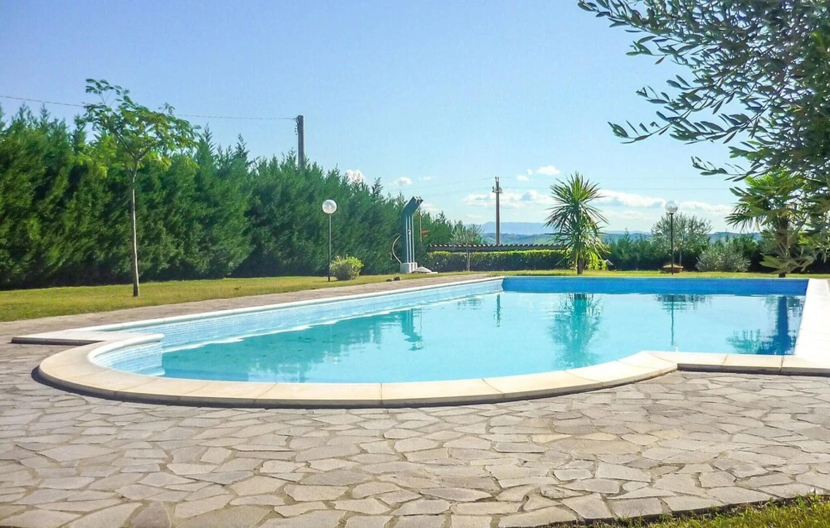 Nice Apartment in Castelnuovo di Porto With Outdoor Swimming Pool, Wifi and 2 Bedrooms