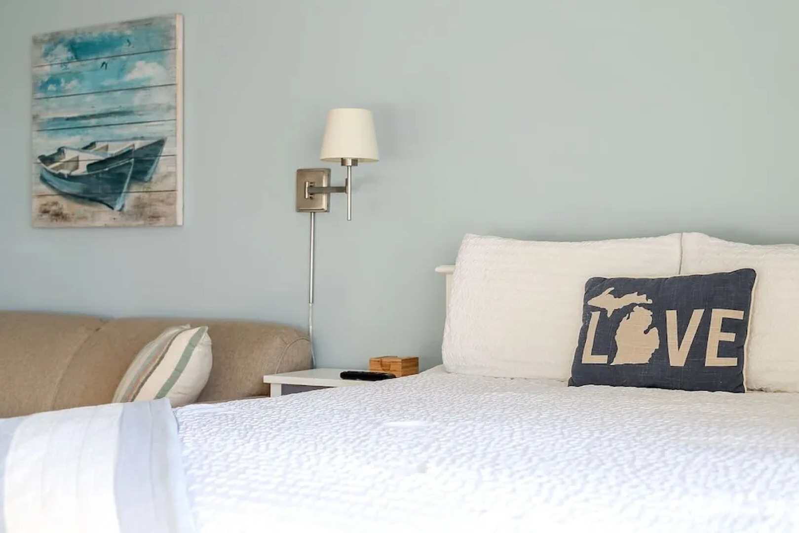 The Shores Beachside Studio Unit 5679