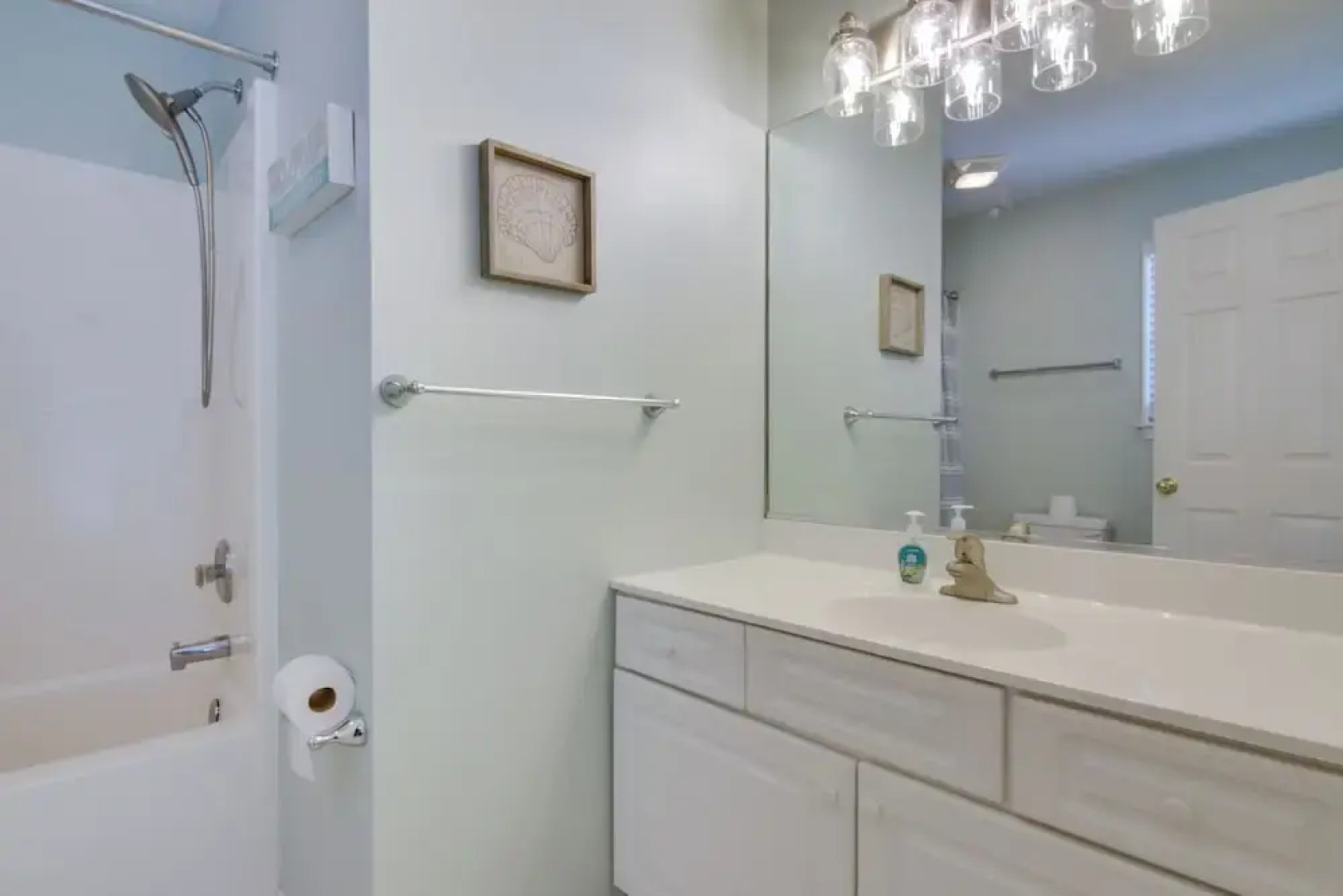 Bay-view Retreat w/ 5 Balconies in Bethany Beach!