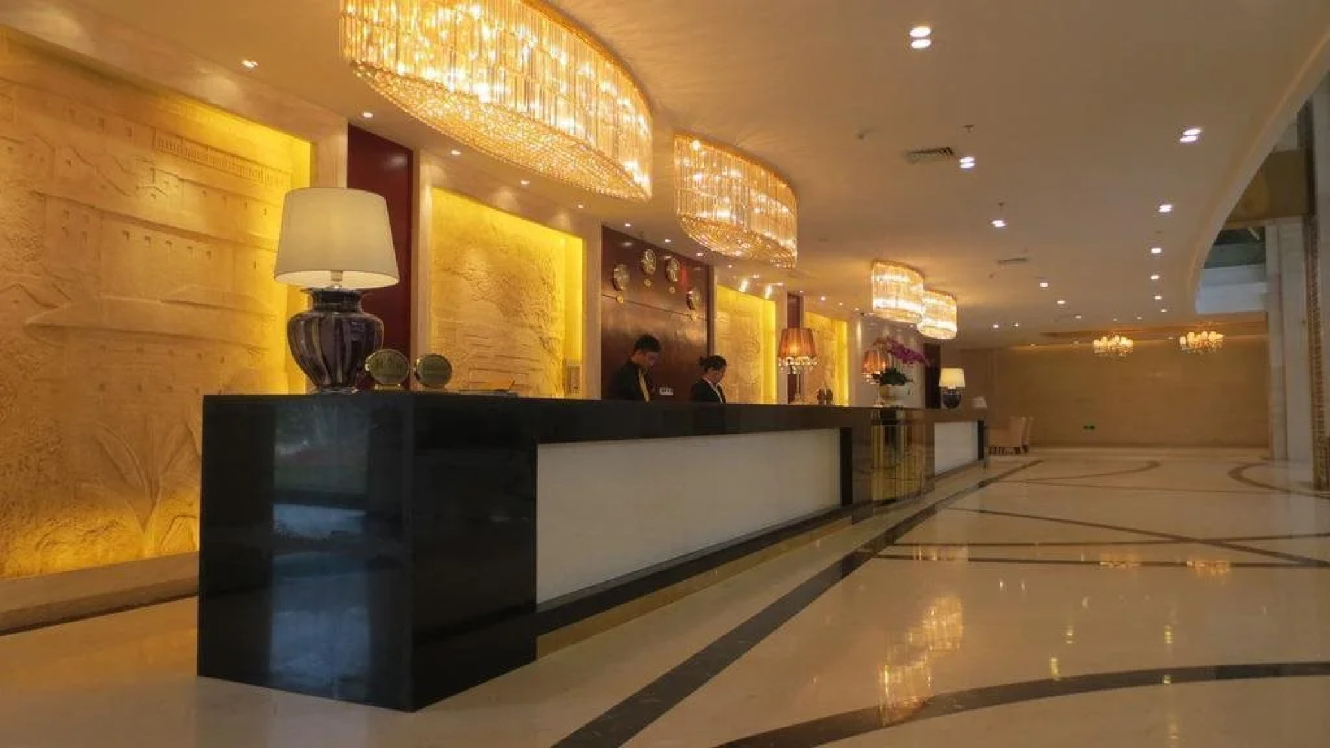 Hakka Earth Building Prince