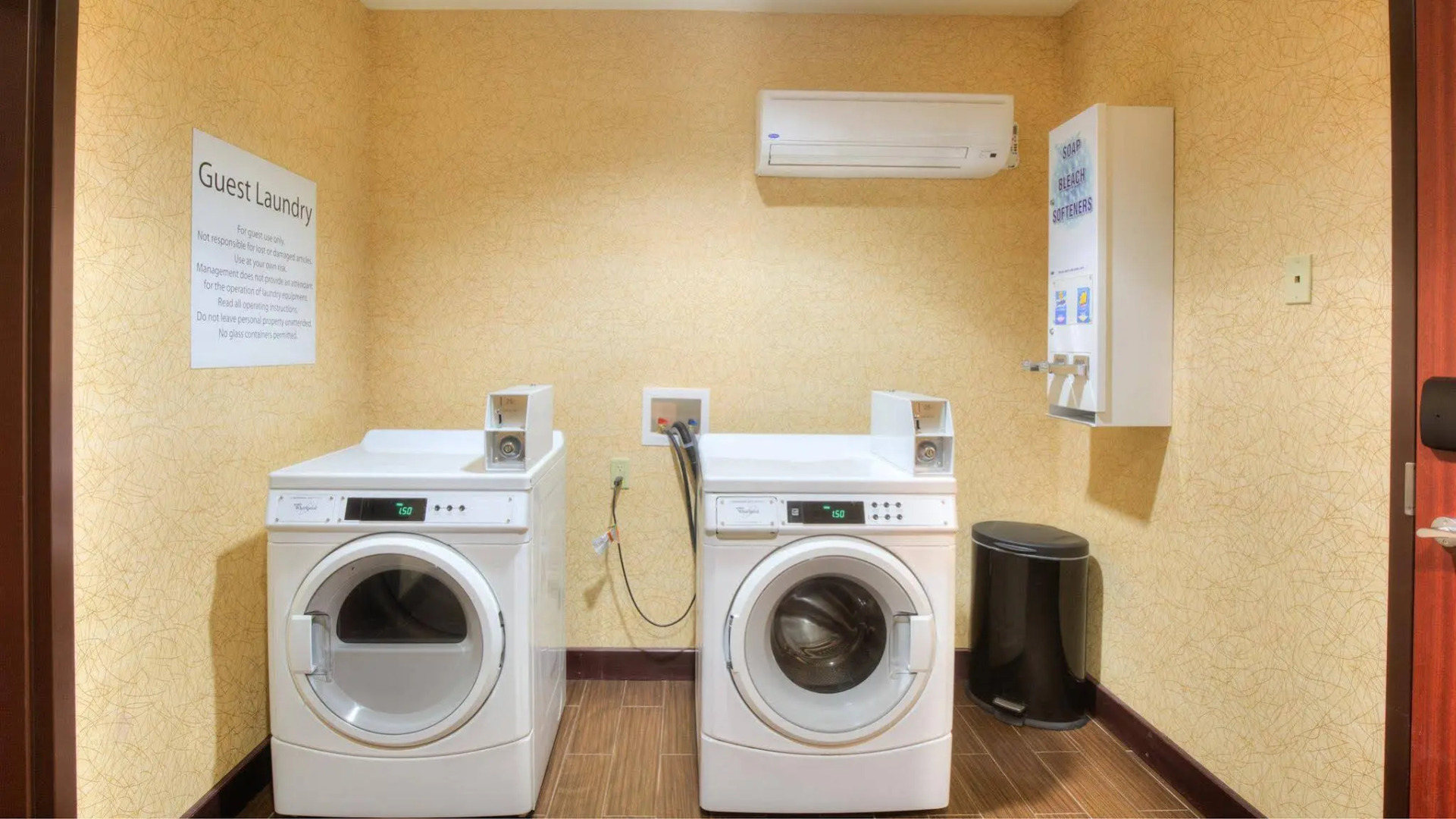 Holiday Inn Express & Suites Elk City