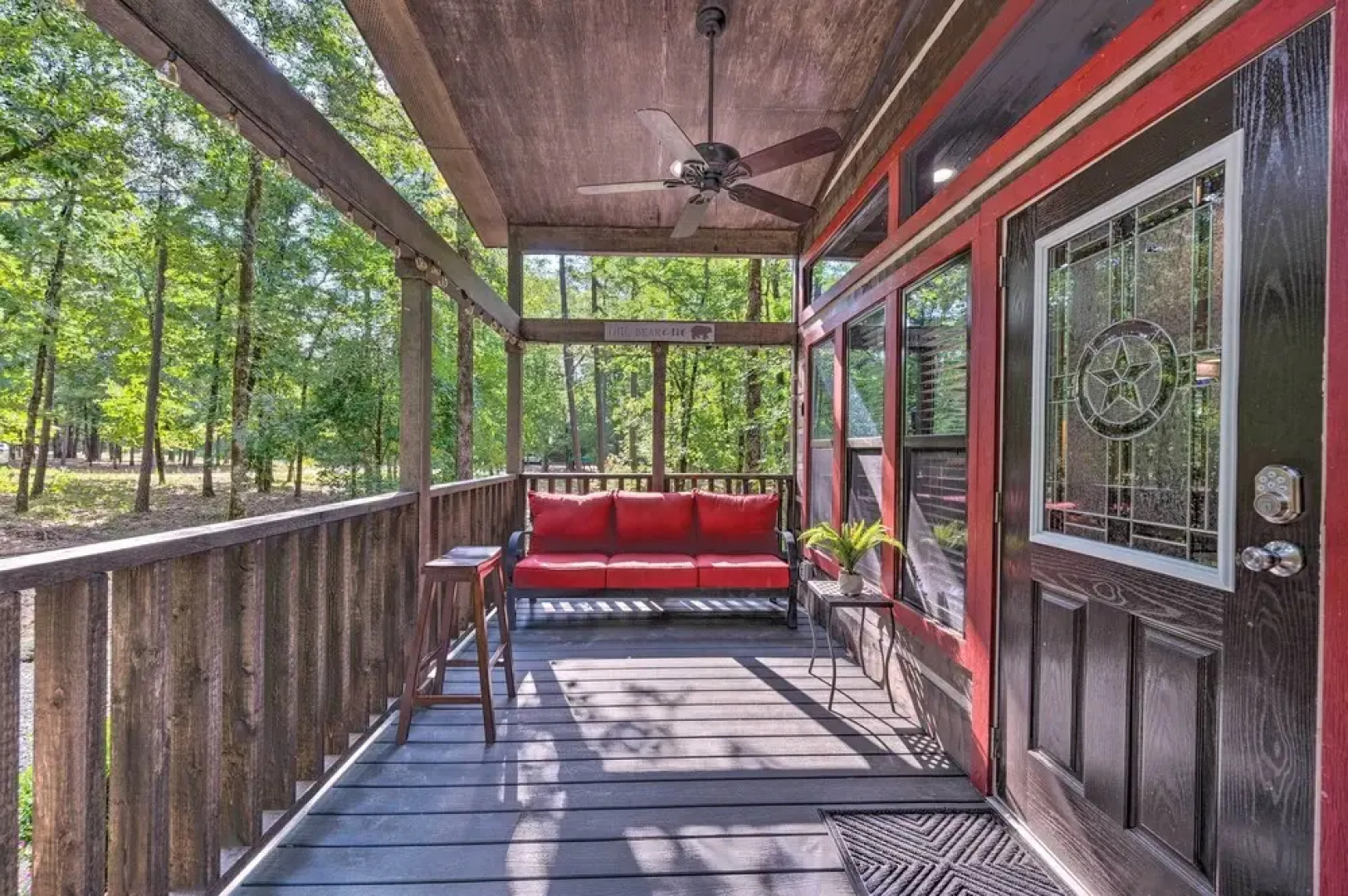 Broken Bow Tiny Home w/ Fire Pit: 4 Miles to Lake!