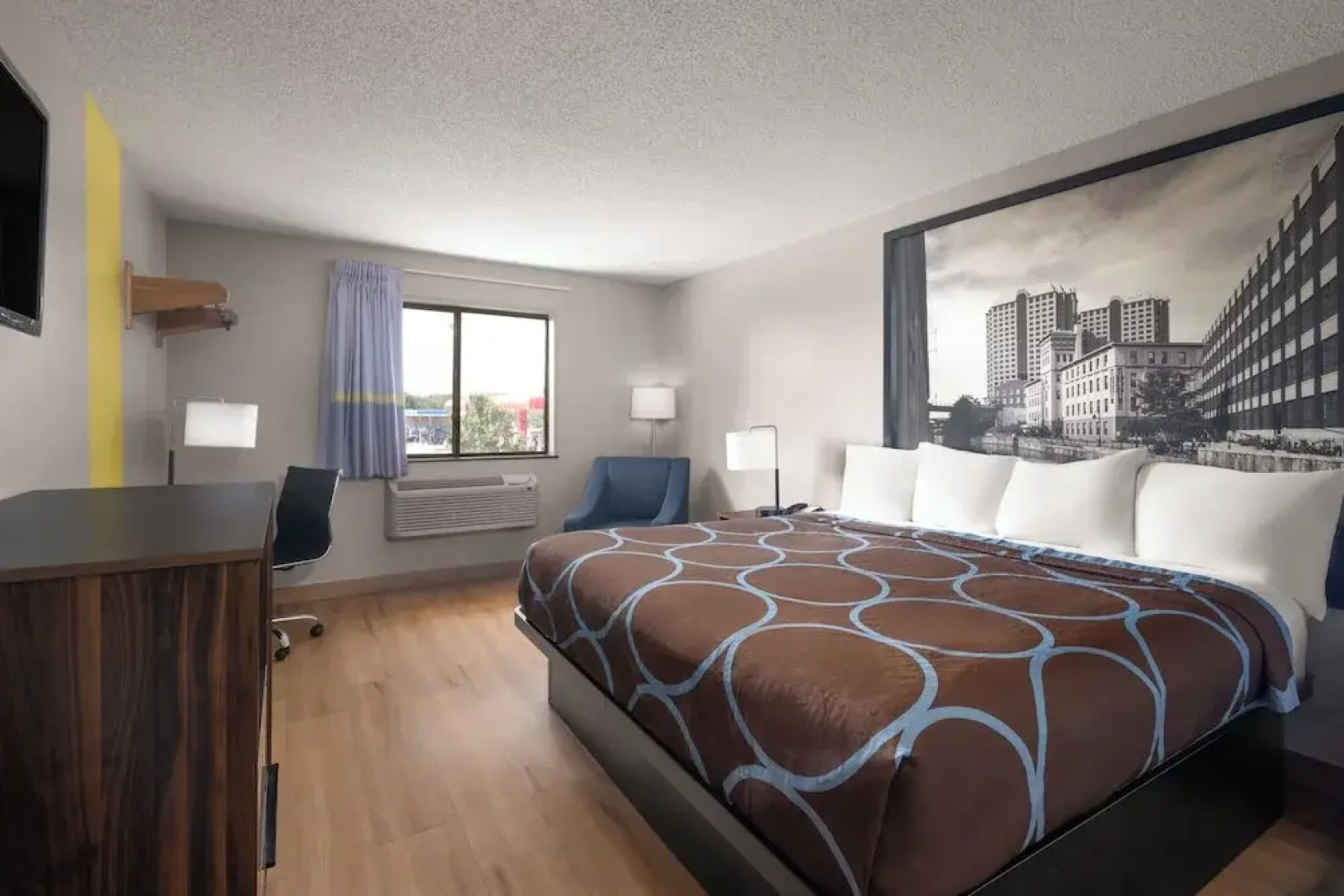 Super 8 by Wyndham Farmville