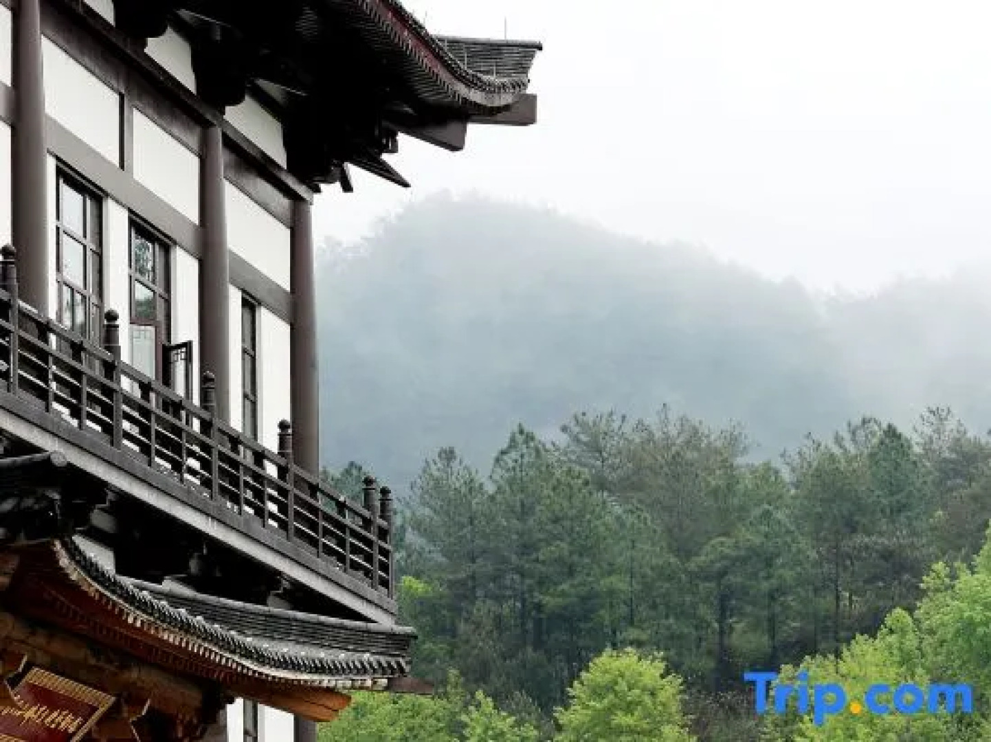 Tiantai Hot Spring Resort