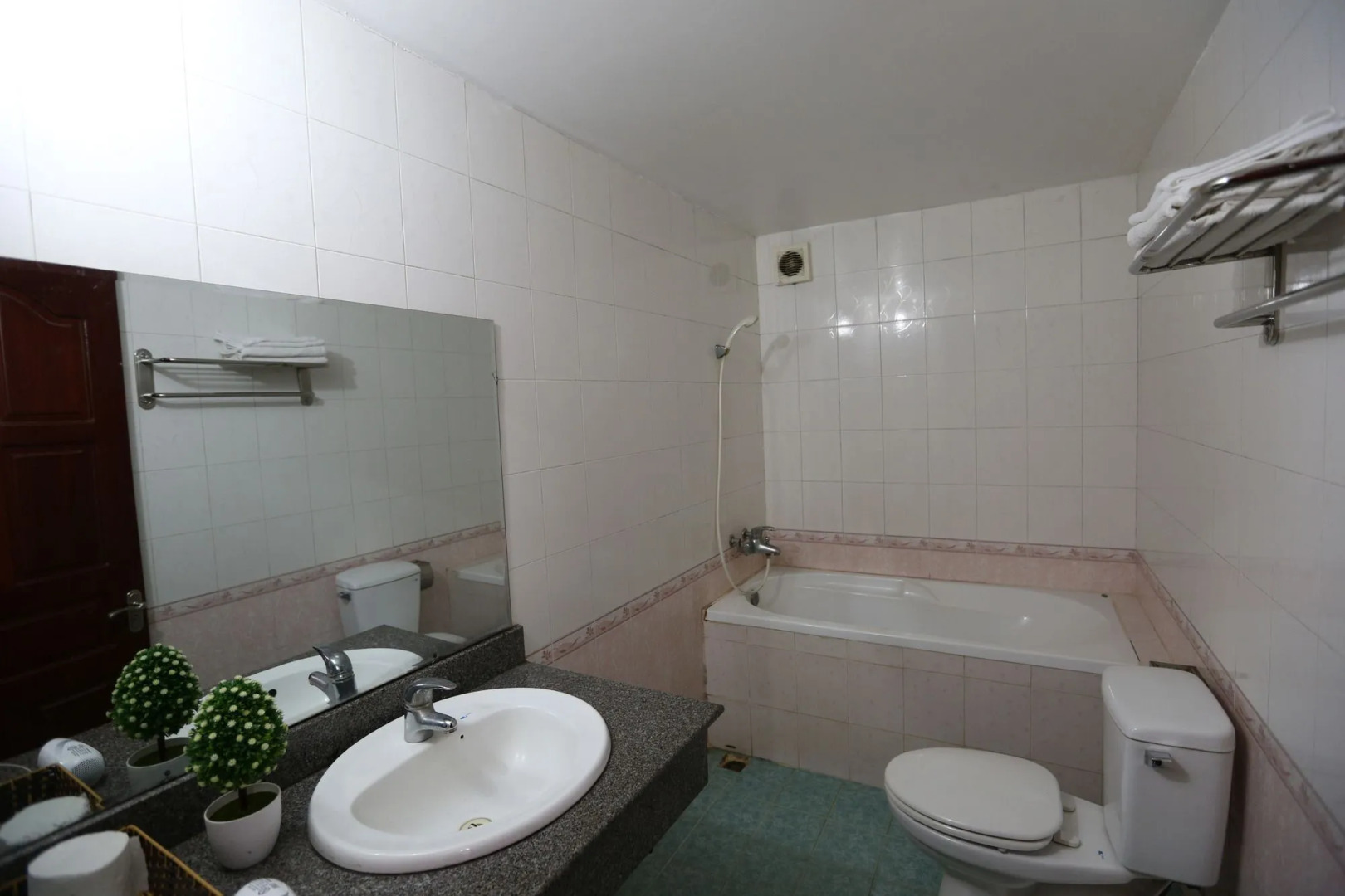 Central Halong Hotel