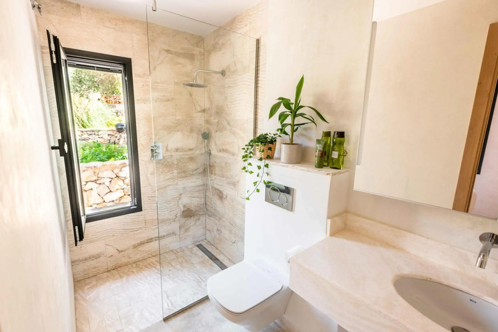 Villa Mas Tranquila - A stylish villa with pool 150 m from the beach