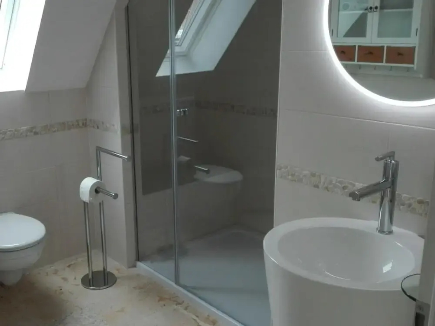 Aquarius on the Swimming Lake