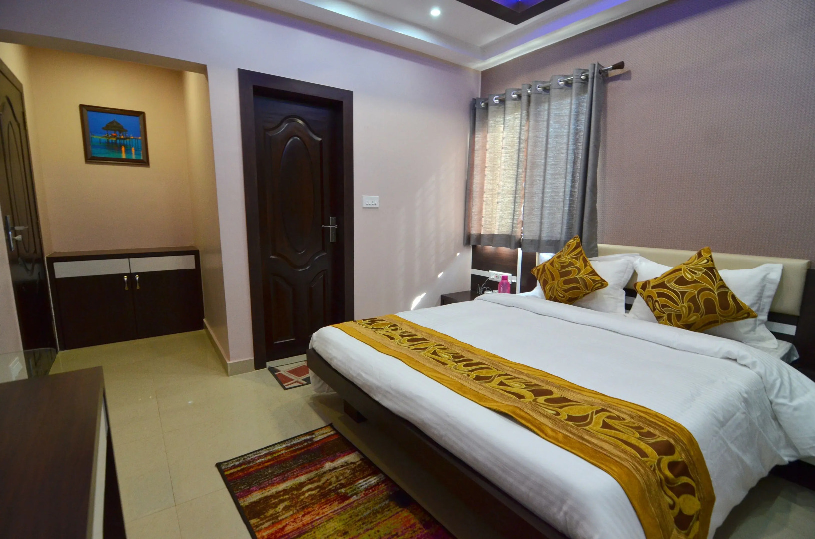 Tulip Residency-A Boutique Stay