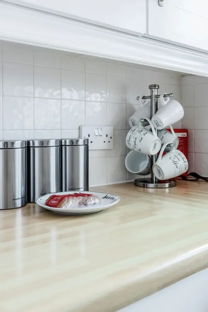 Captivating 3-bed Apartment in Grays