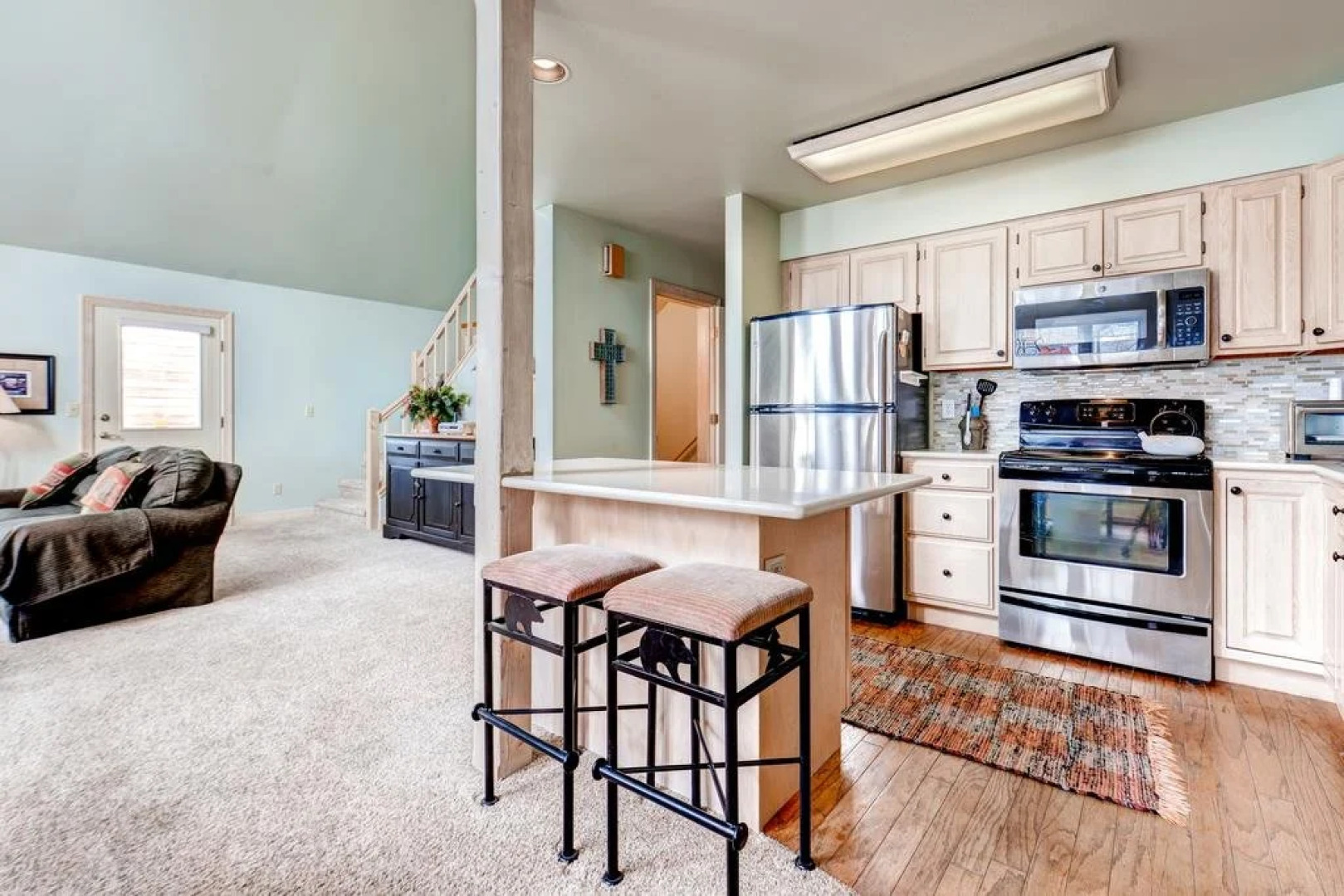 Four-Bedroom Pineview Haus