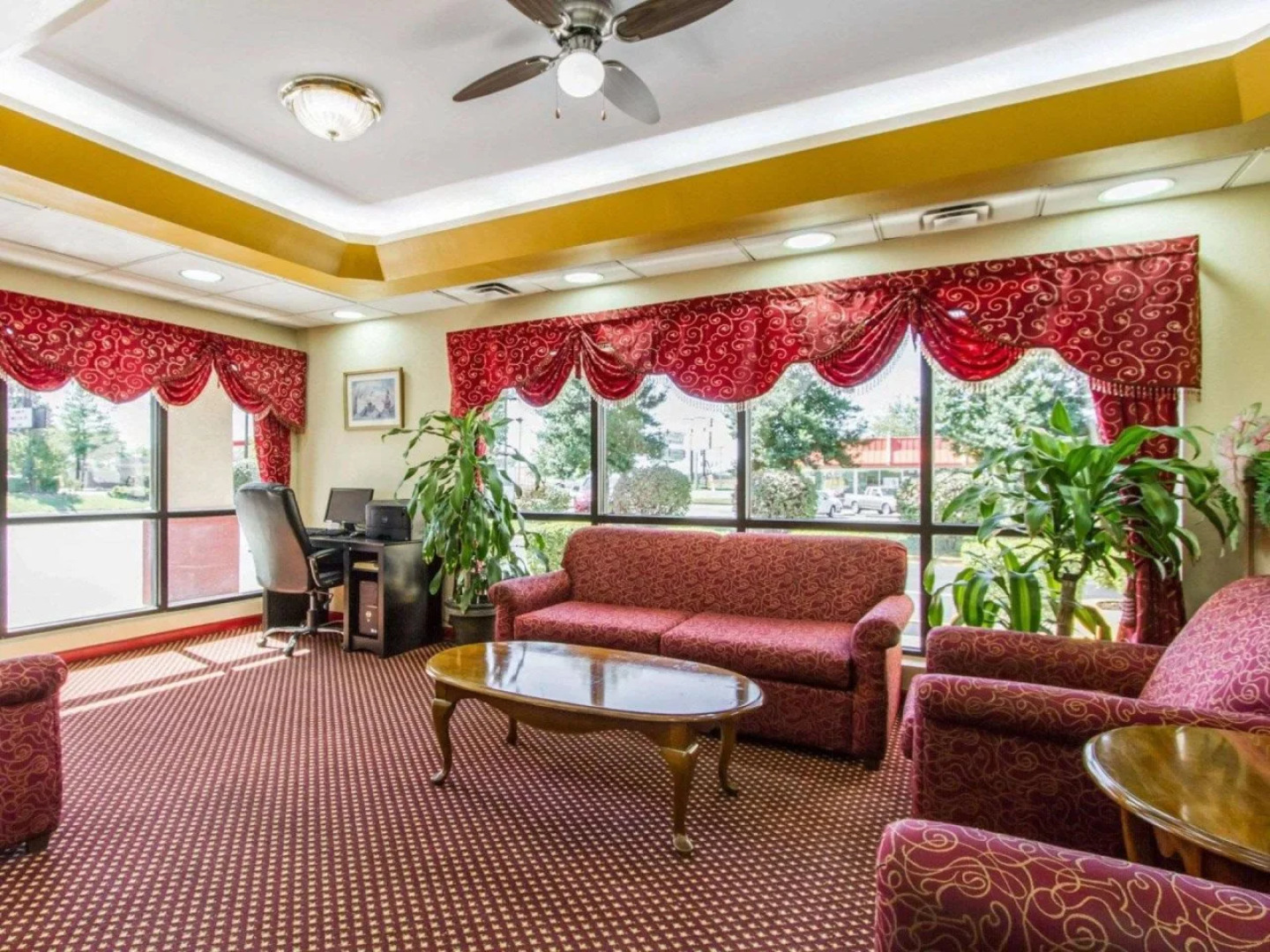 Quality Inn Fort Campbell