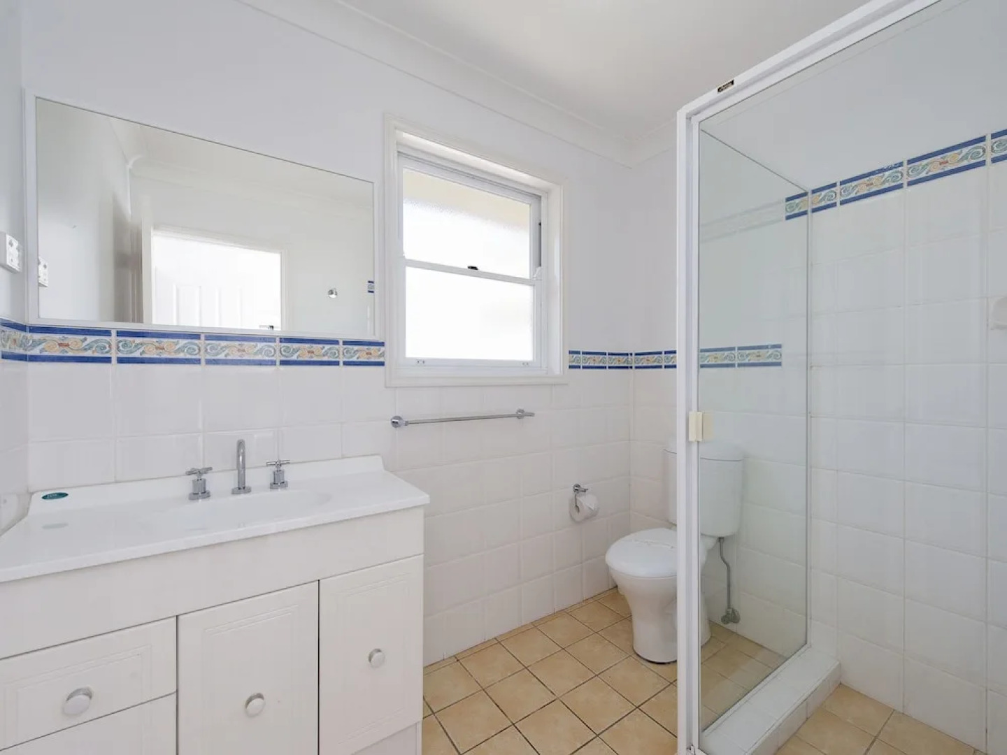 Surf Break - 10B Tuna (Upstairs)