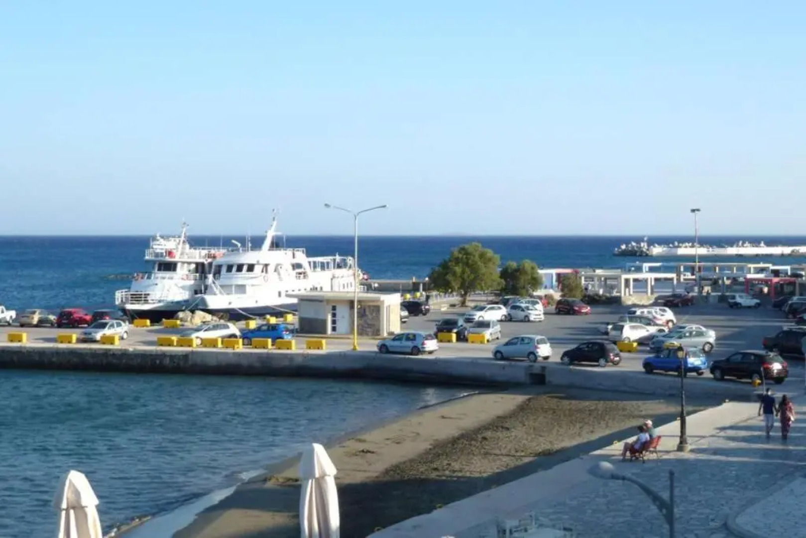 Amazing Seafront Suite