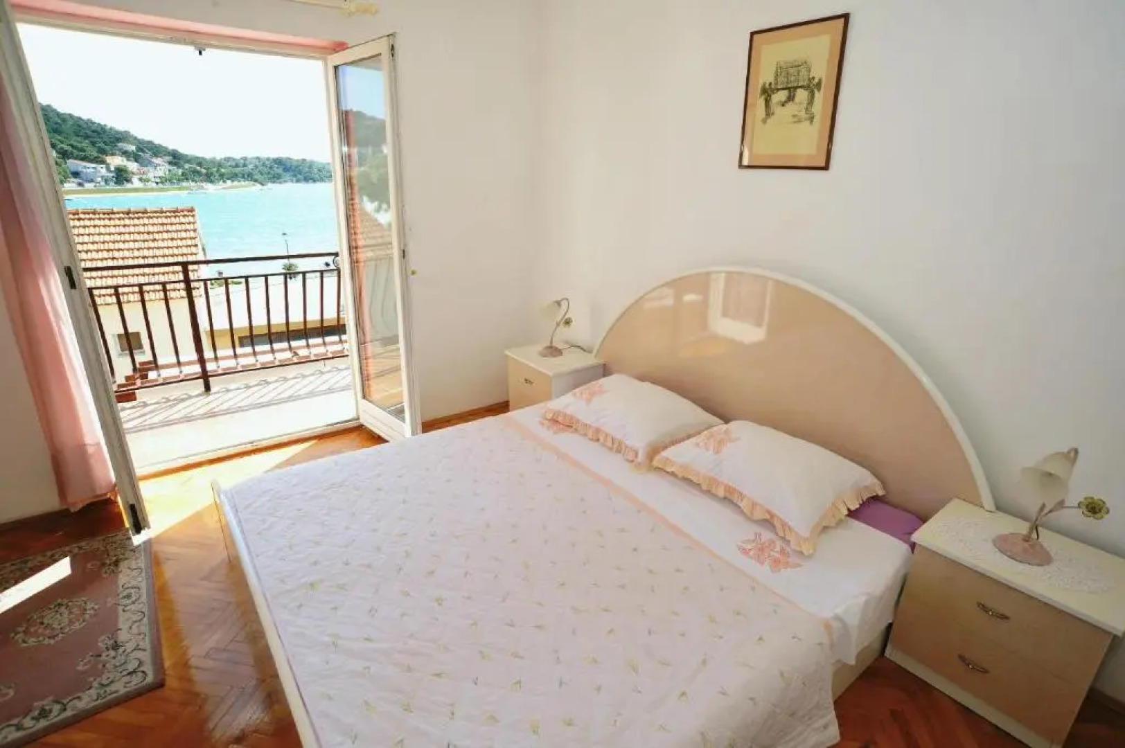 Apartments Ivan Spadina