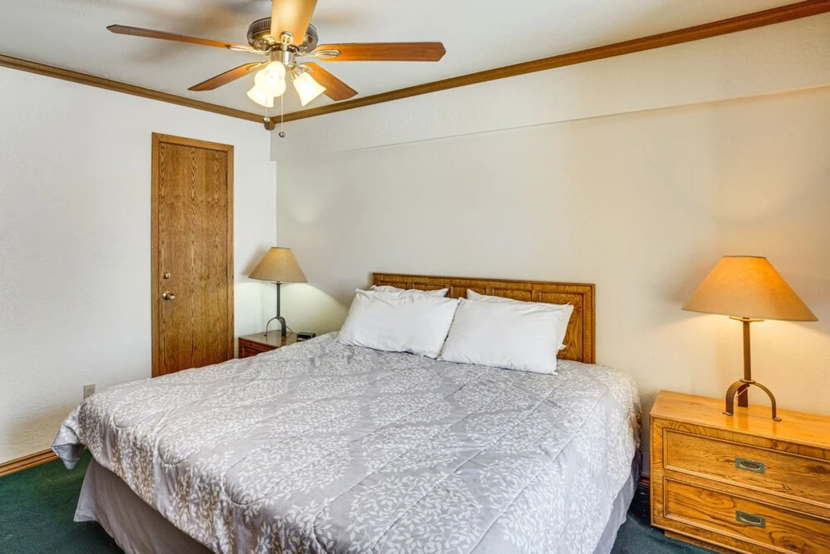 Comfy Brian Head Vacation Rental w/ Pool Access