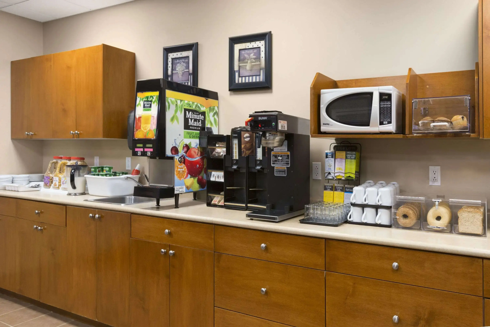 Days Inn by Wyndham Chetwynd