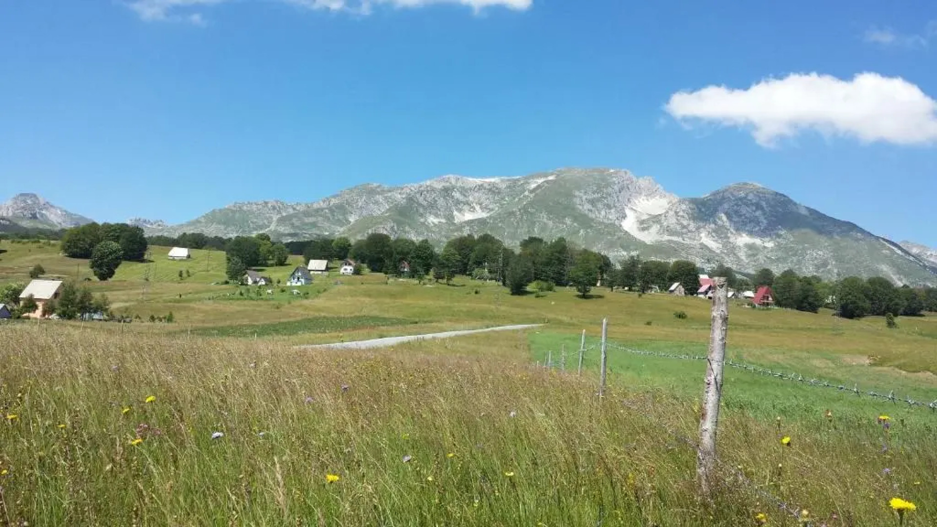 Eco Village Highlander