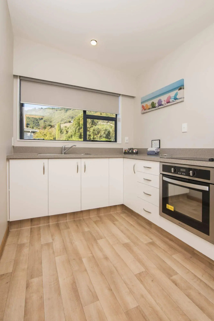 Bay Vista Waterfront Motel Picton