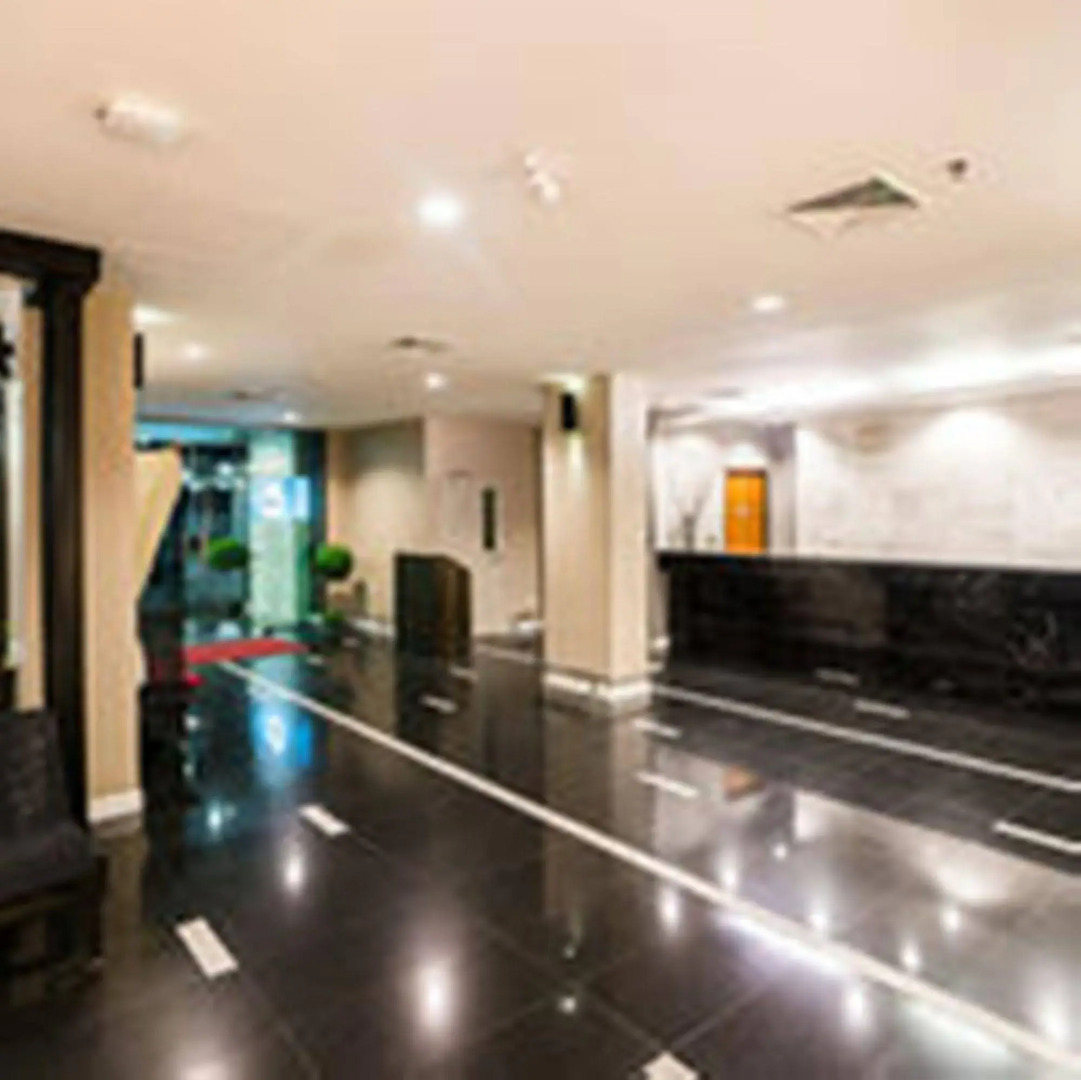 Sea Me Spring Too Hotel