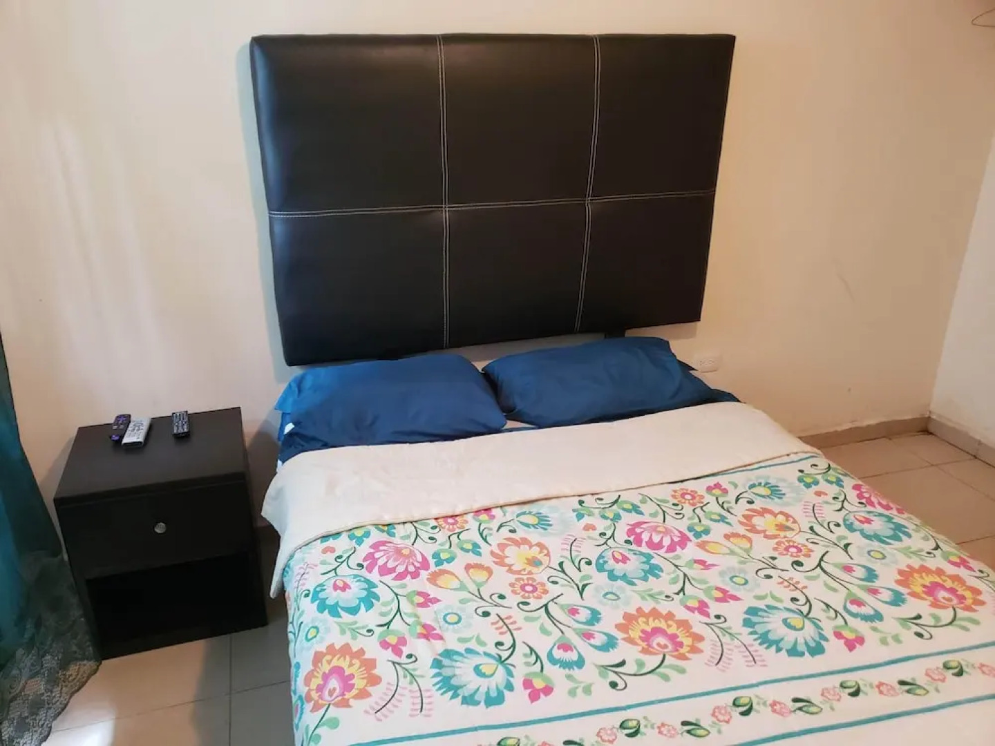 Comfortable Apartment, Secure and Private Complex, With Perimeter Fence