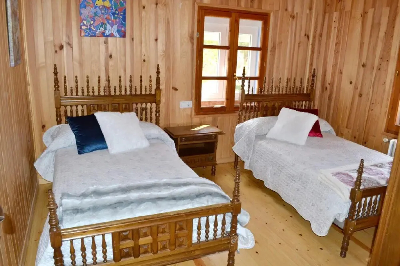 House With 5 Bedrooms in Morales de Rey, With Enclosed Garden and Wifi Near the Slopes