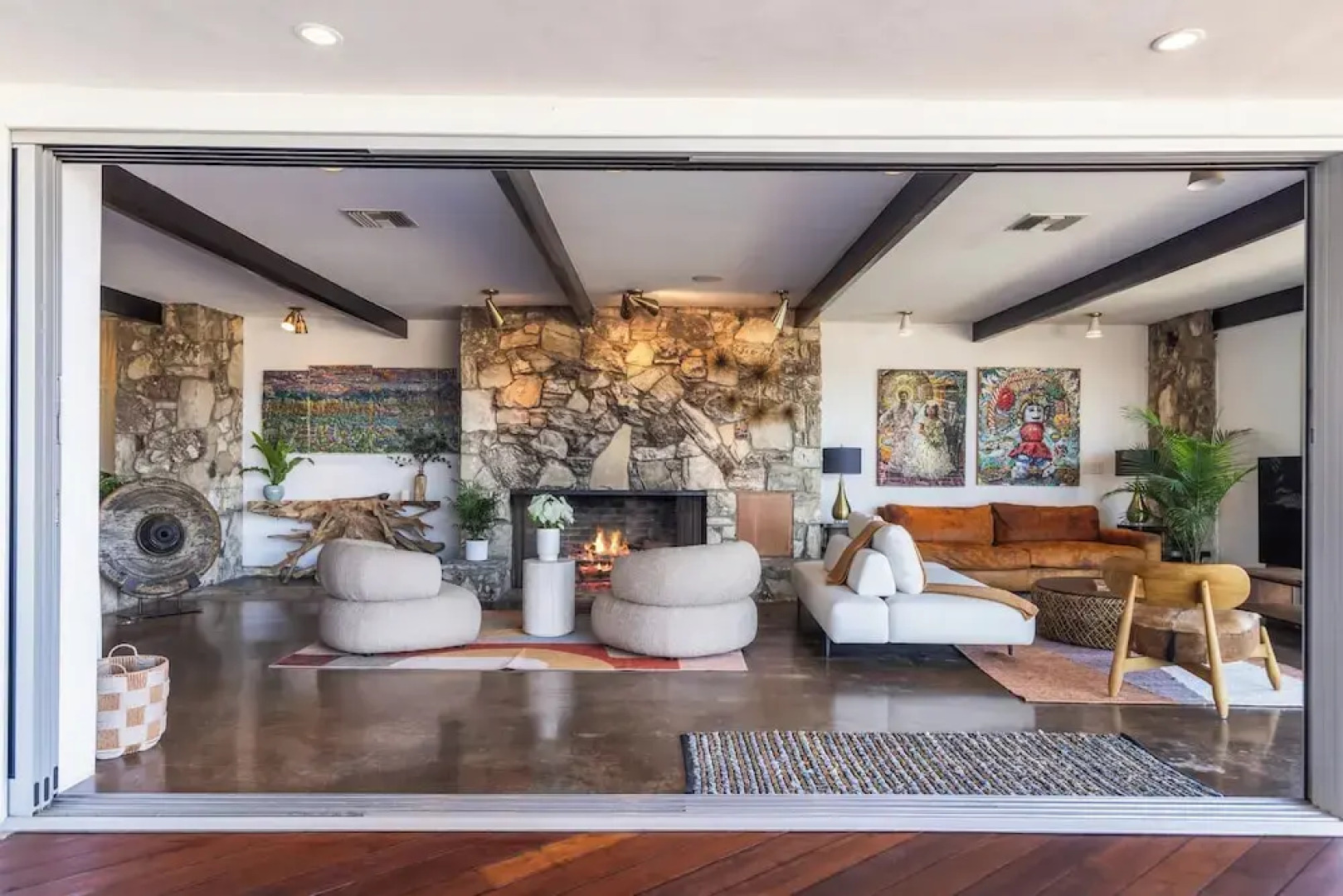 Casa Veronica by Oraklus