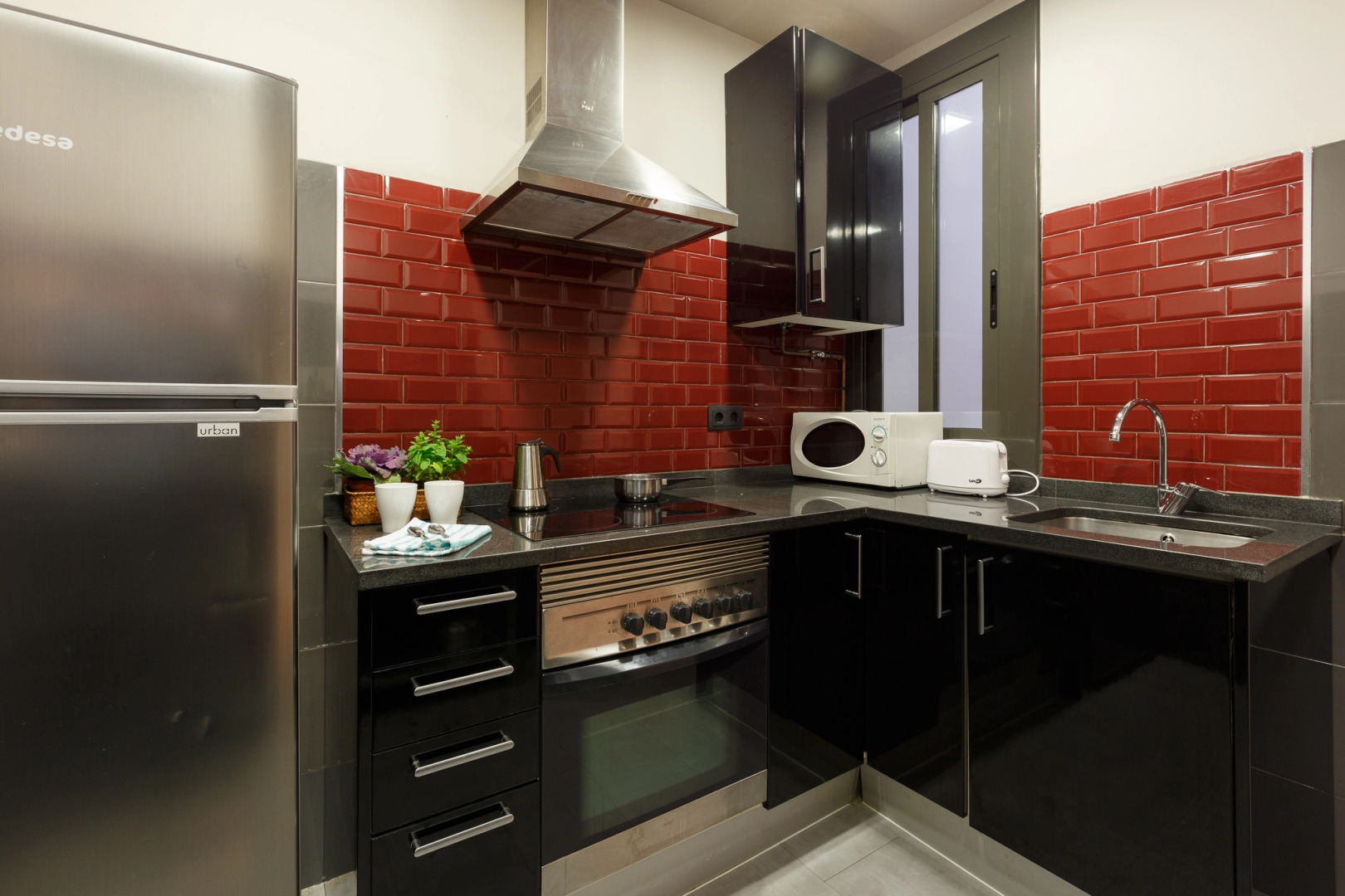 AinB Eixample-Miro Apartments