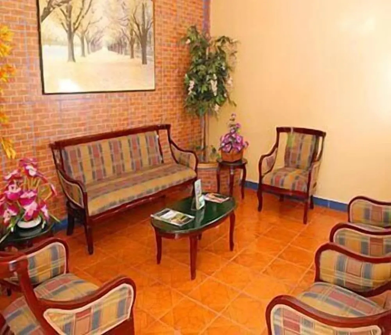 Guayaquil Hostel Suites Madrid