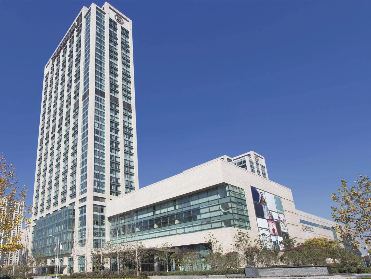 Sheraton Grand Wuhan Hankou Hotel