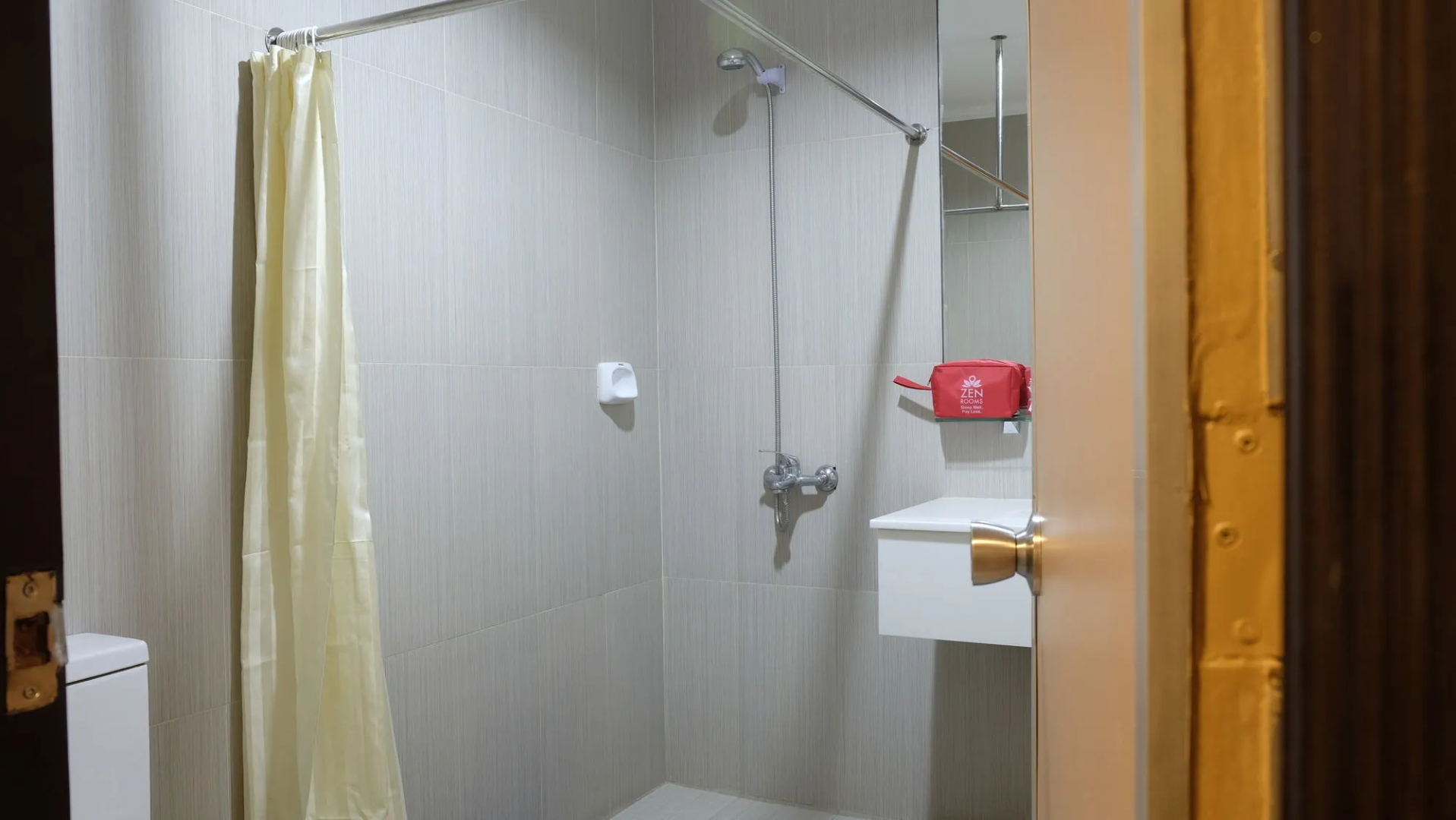 ZEN Rooms Ninoy Aquino Airport