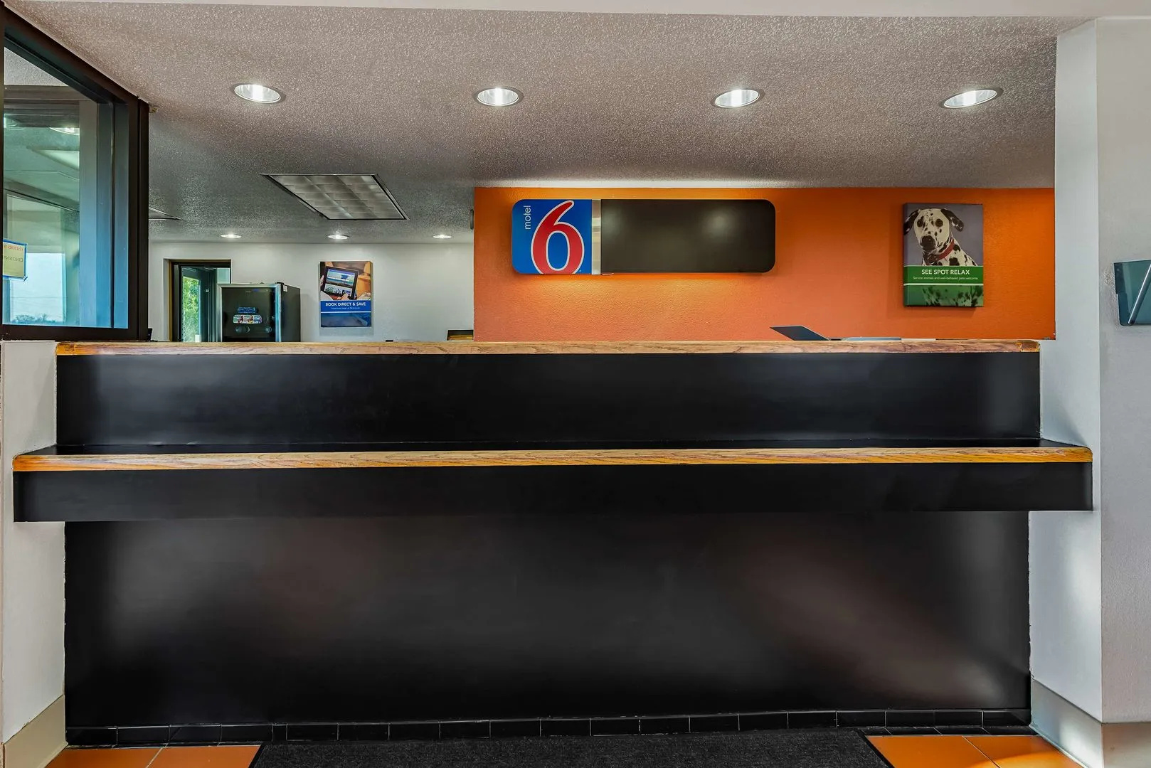 Days Inn by Wyndham Cincinnati I-71