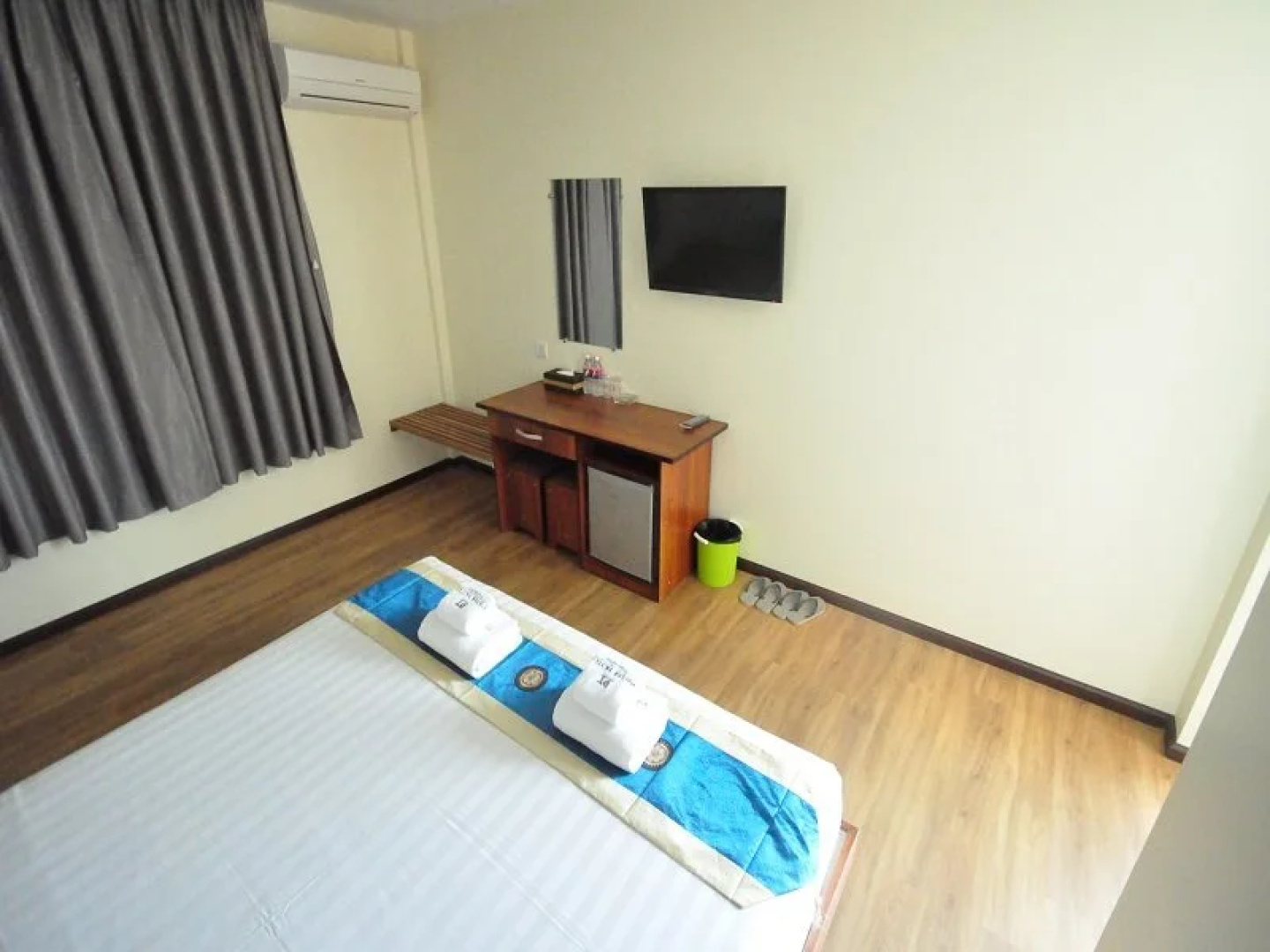 Pathi Hotel