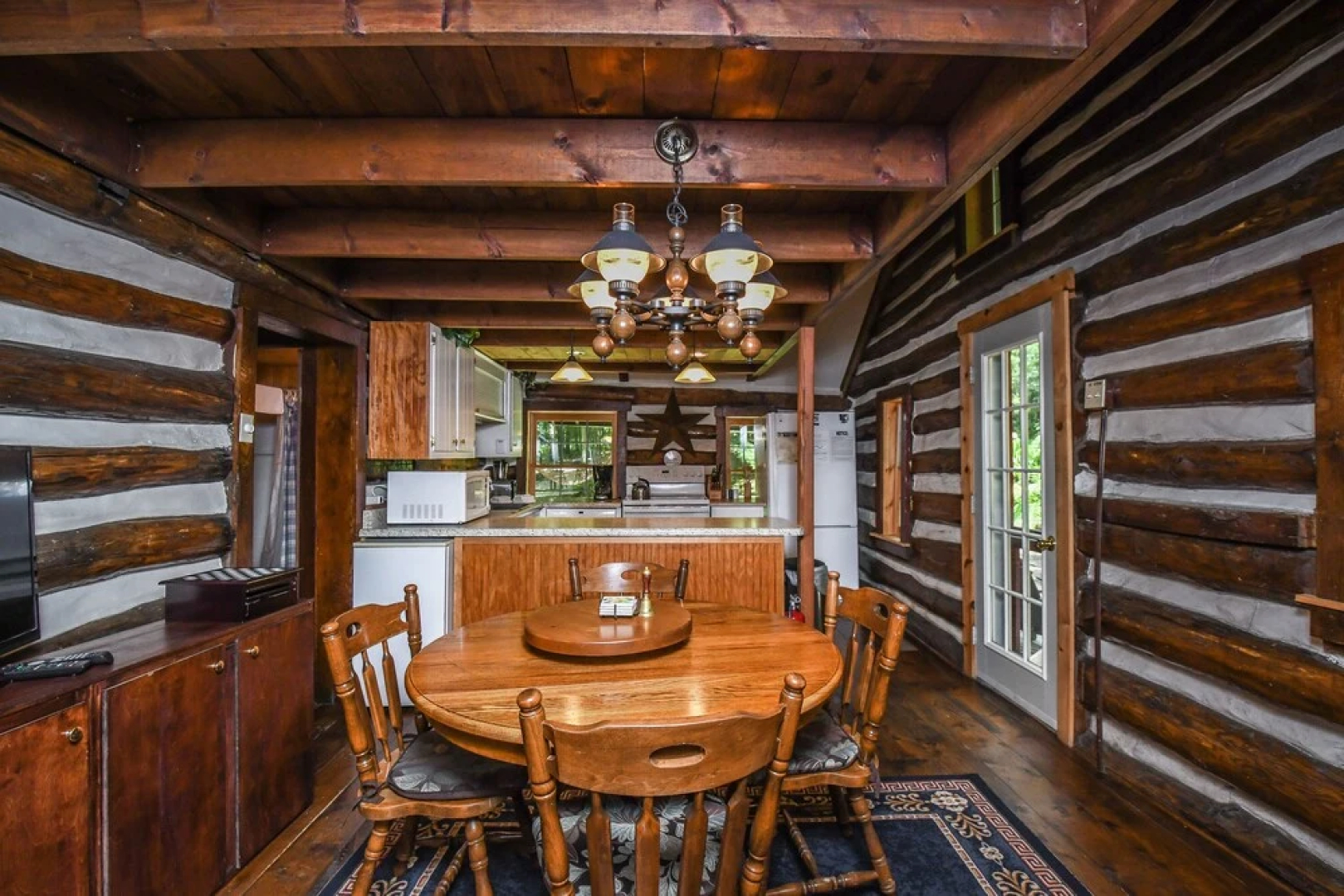 Tucked Inn 4 Bedroom House