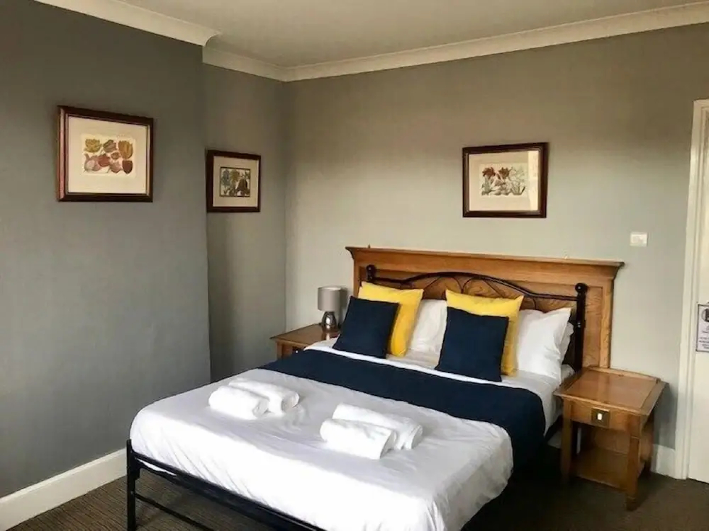 The White Lion Hotel